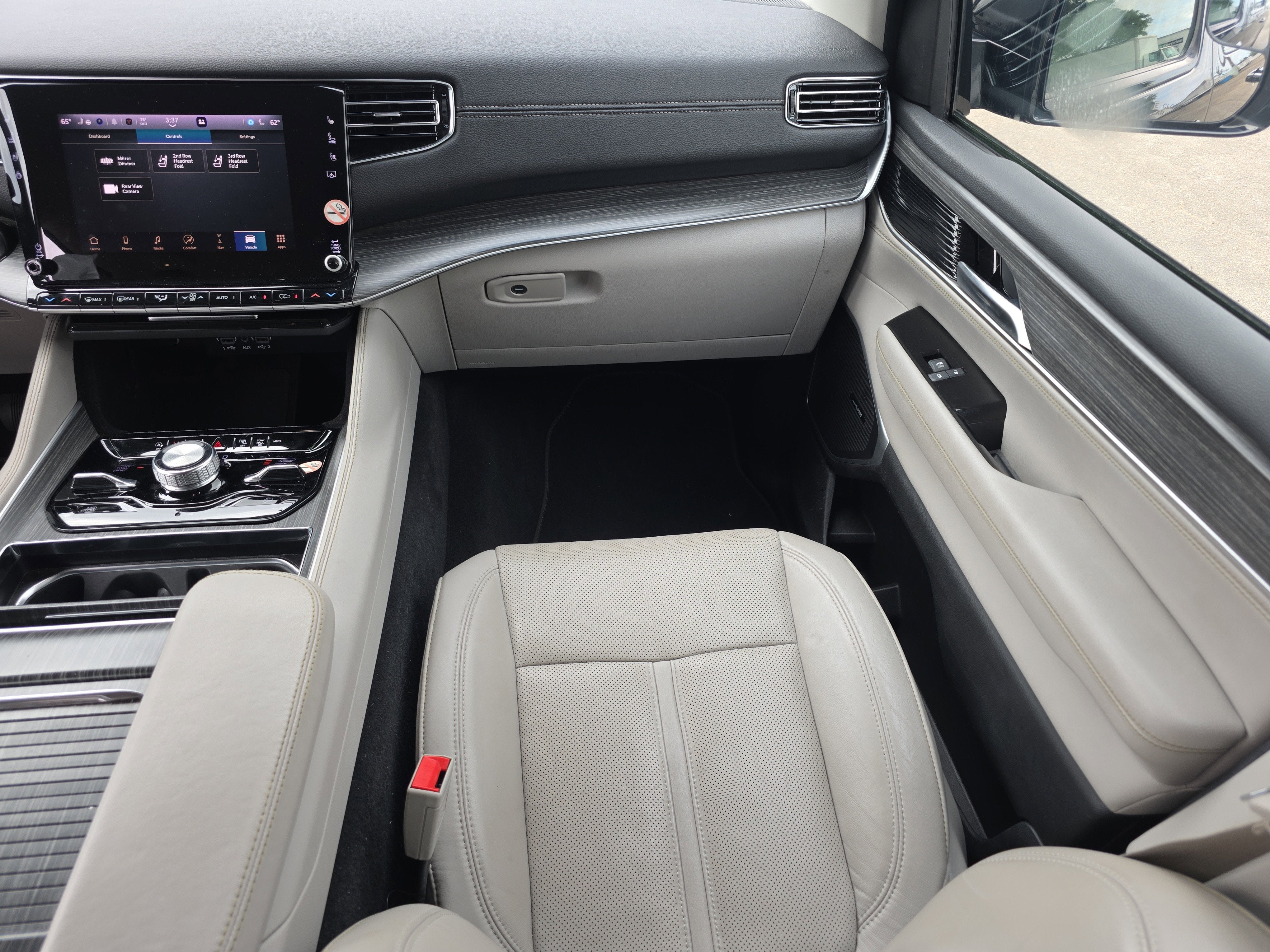 2024 Jeep Wagoneer L Series III