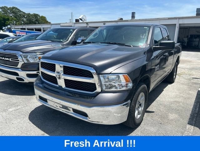 2024 RAM 1500 Classic SLT