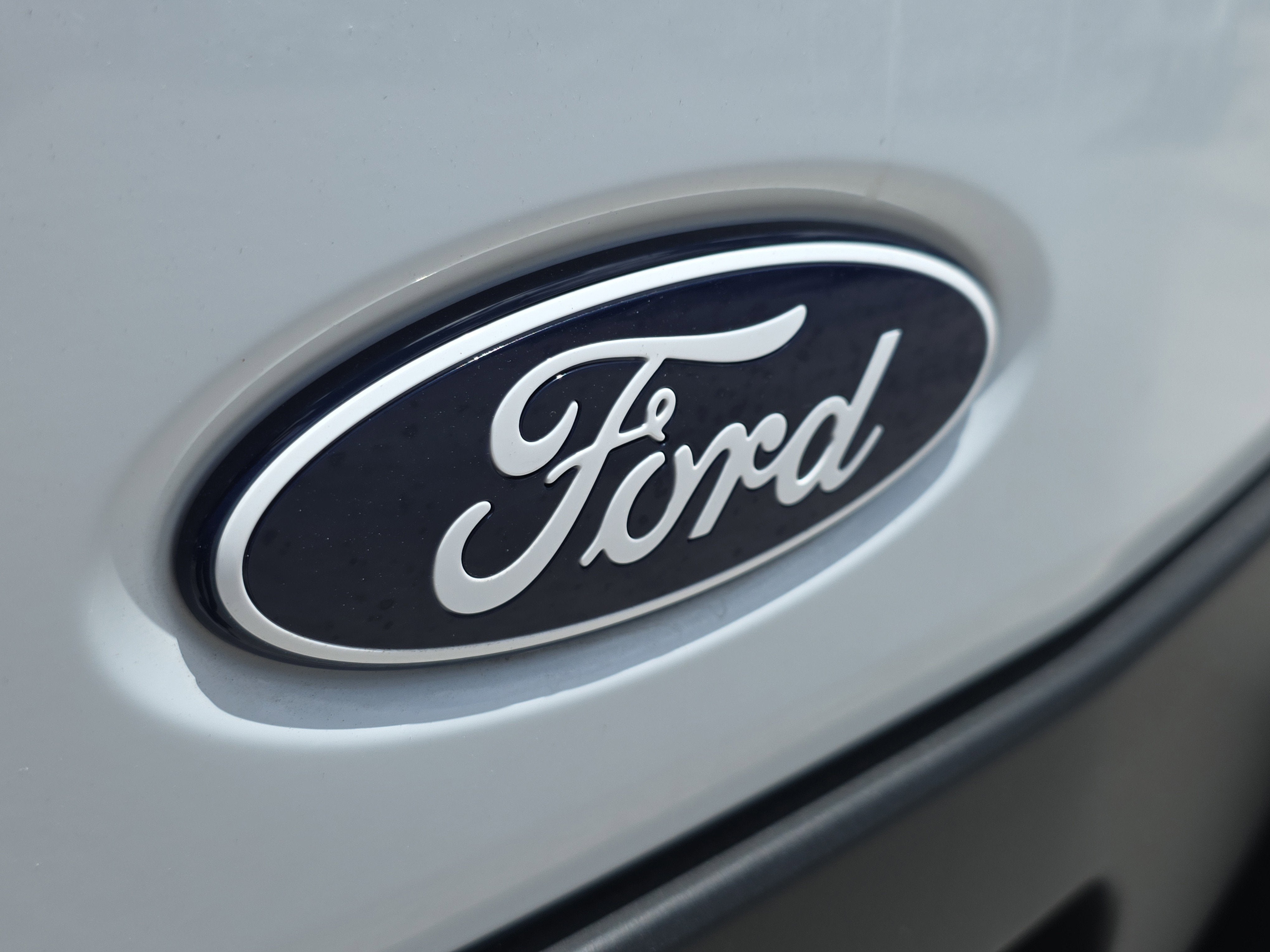 2026 Ford Transit Passenger Wagon XL