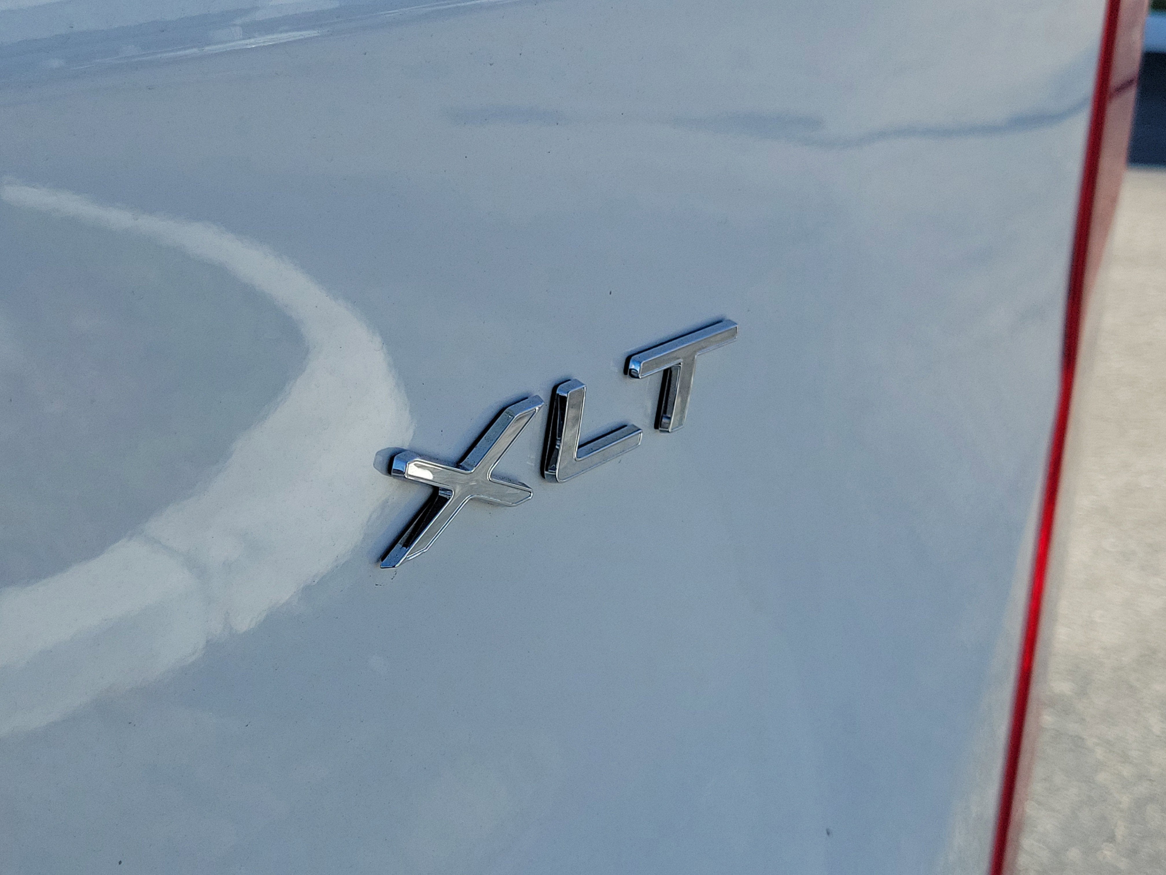 2022 Ford Transit Passenger Wagon XL