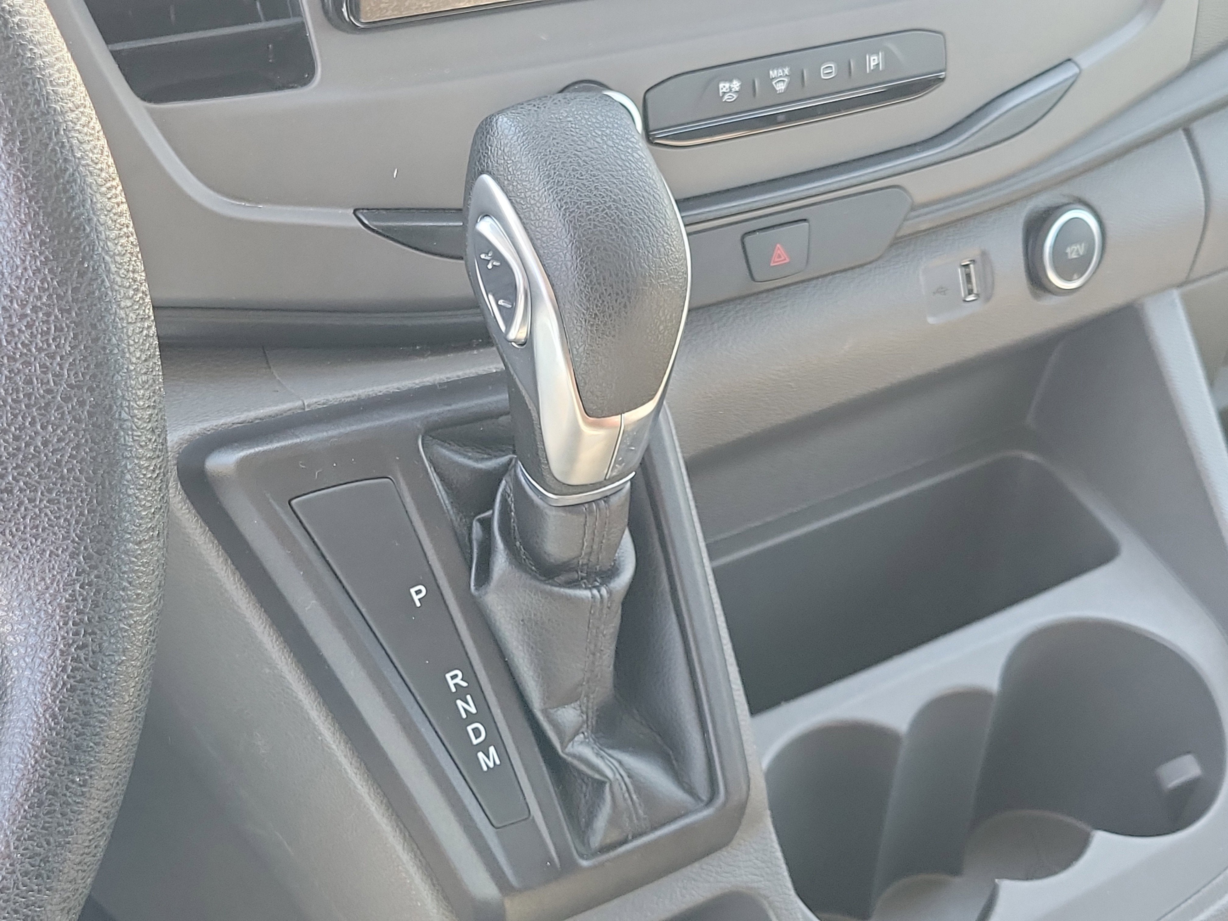 2022 Ford Transit Passenger Wagon XL