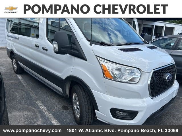 2022 Ford Transit Passenger Wagon XL