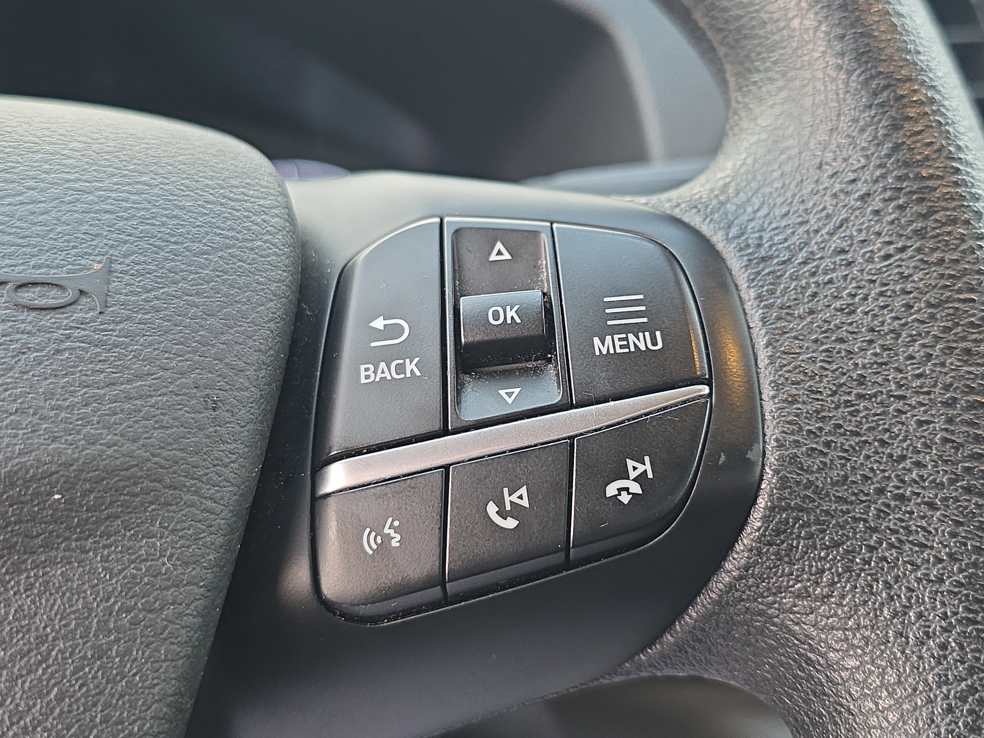 2024 Ford Transit Passenger Wagon XL