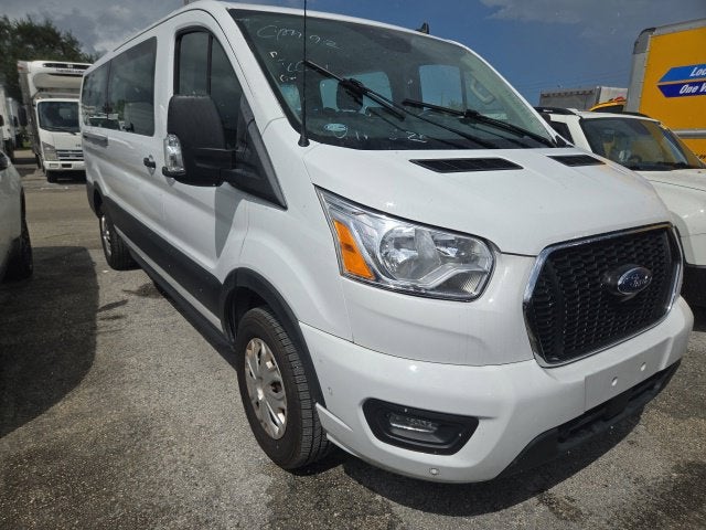 2022 Ford Transit Passenger Wagon XL