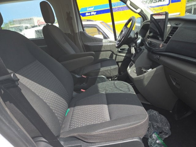 2022 Ford Transit Passenger Wagon XL