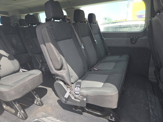 2022 Ford Transit Passenger Wagon XL