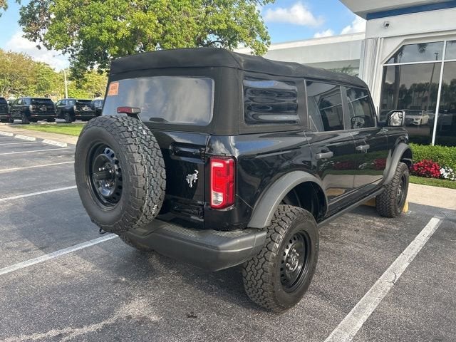 2022 Ford Bronco Base