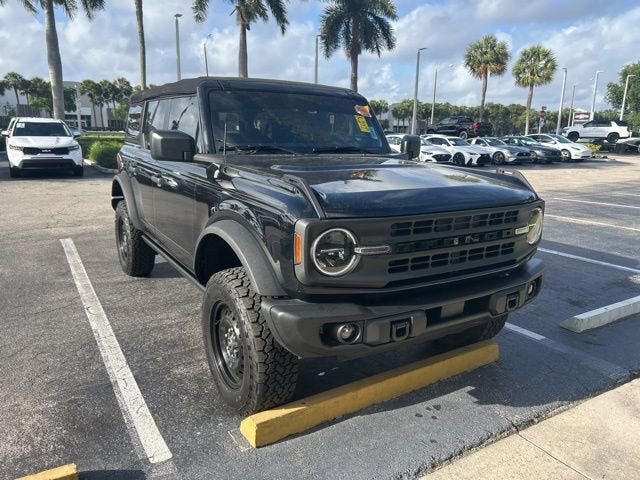 2022 Ford Bronco Base