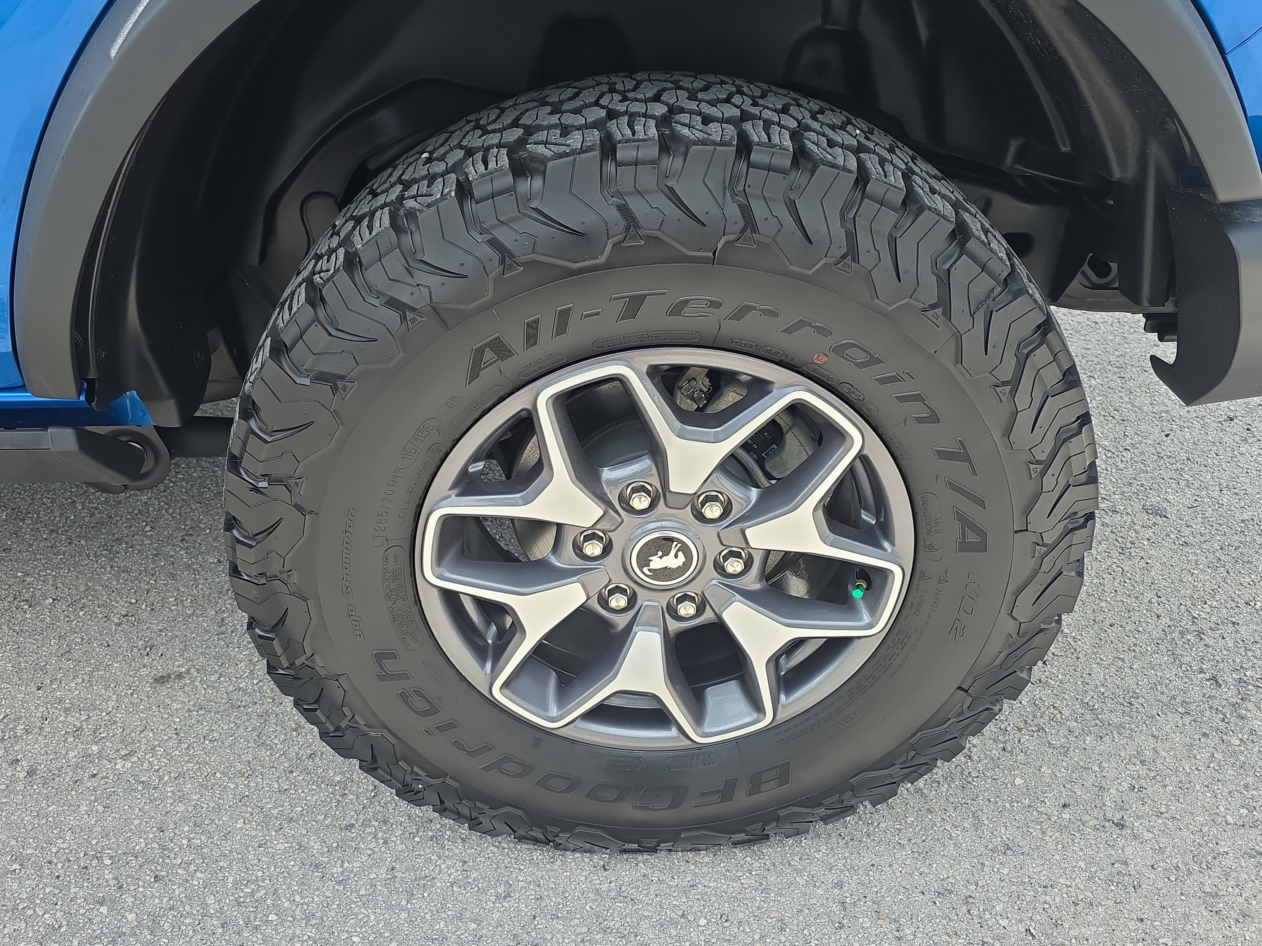 2023 Ford Bronco Base