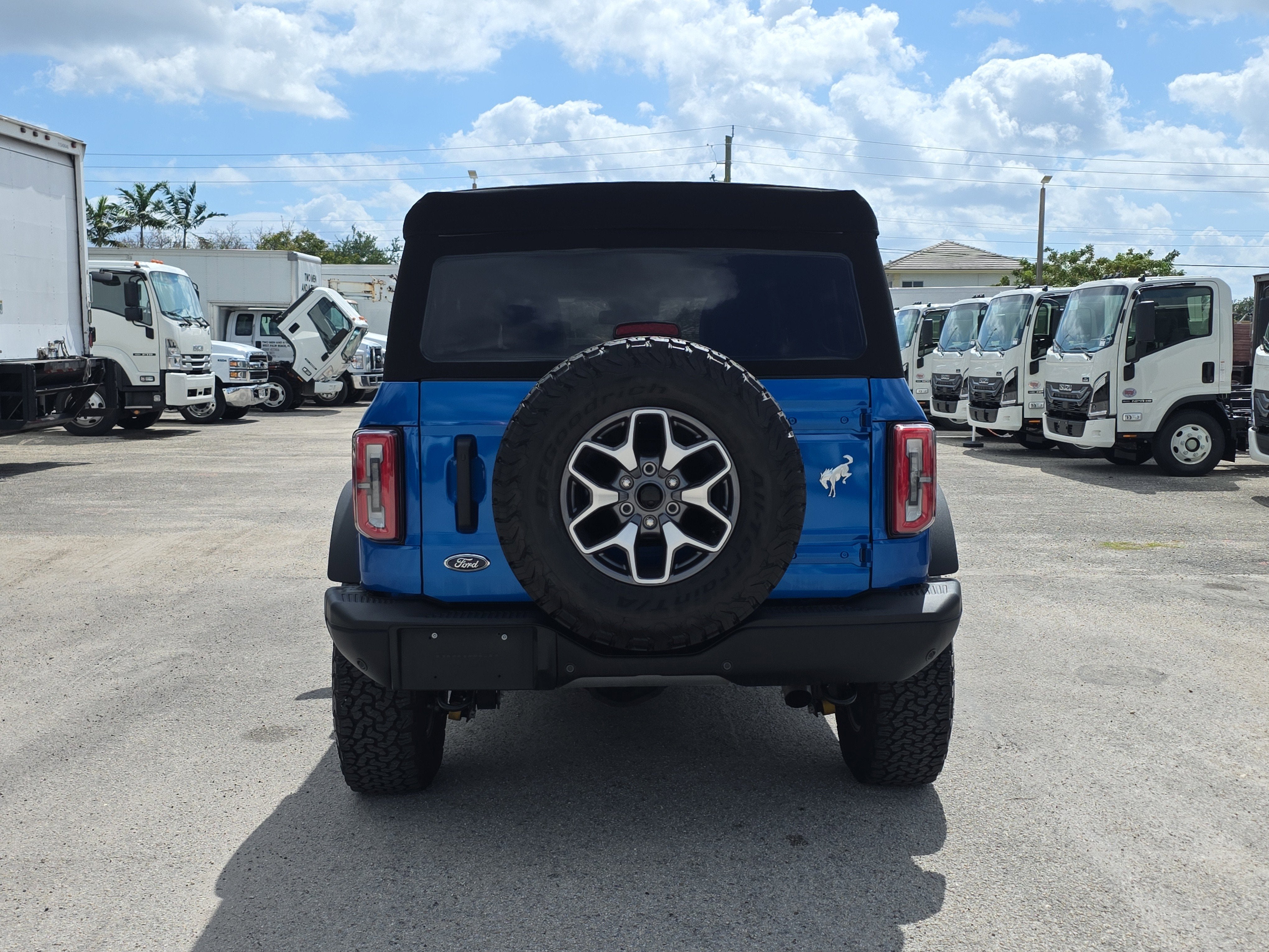 2023 Ford Bronco Base