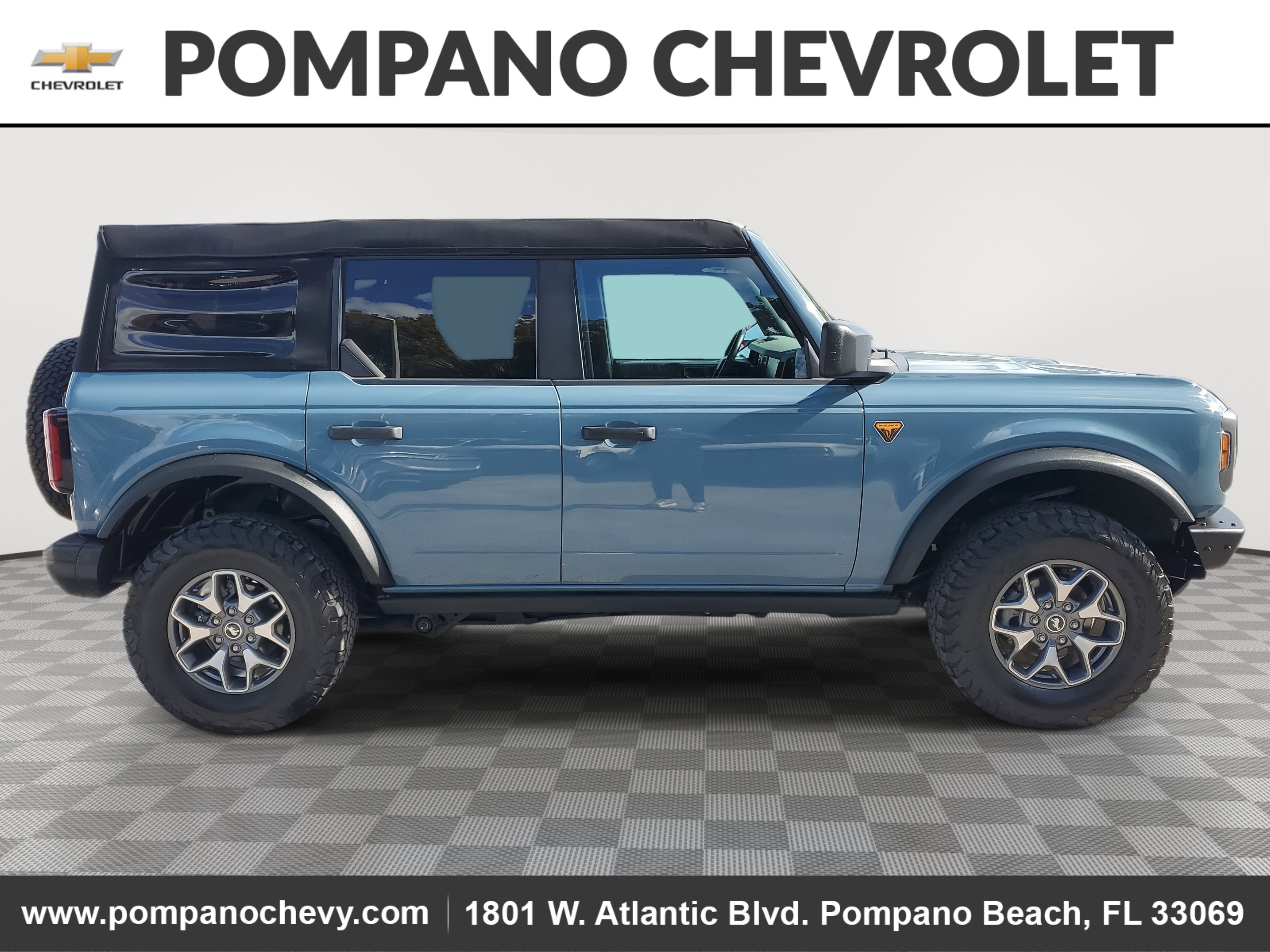 2023 Ford Bronco Base