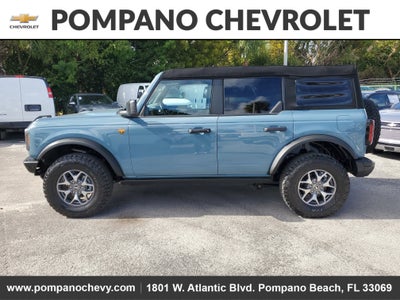 2023 Ford Bronco Base