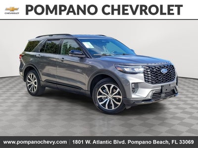 2025 Ford Explorer ST-Line