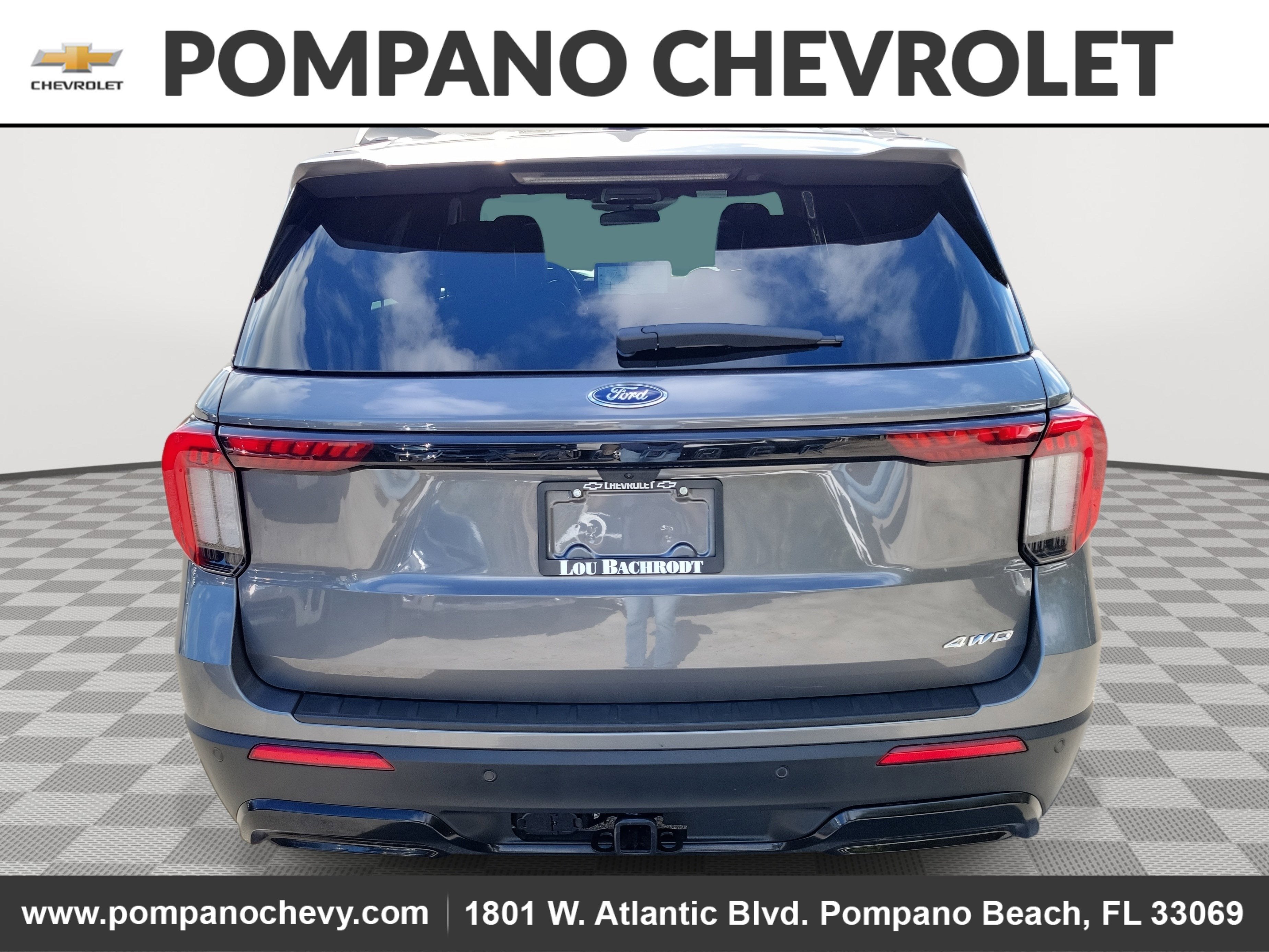 2025 Ford Explorer ST-Line