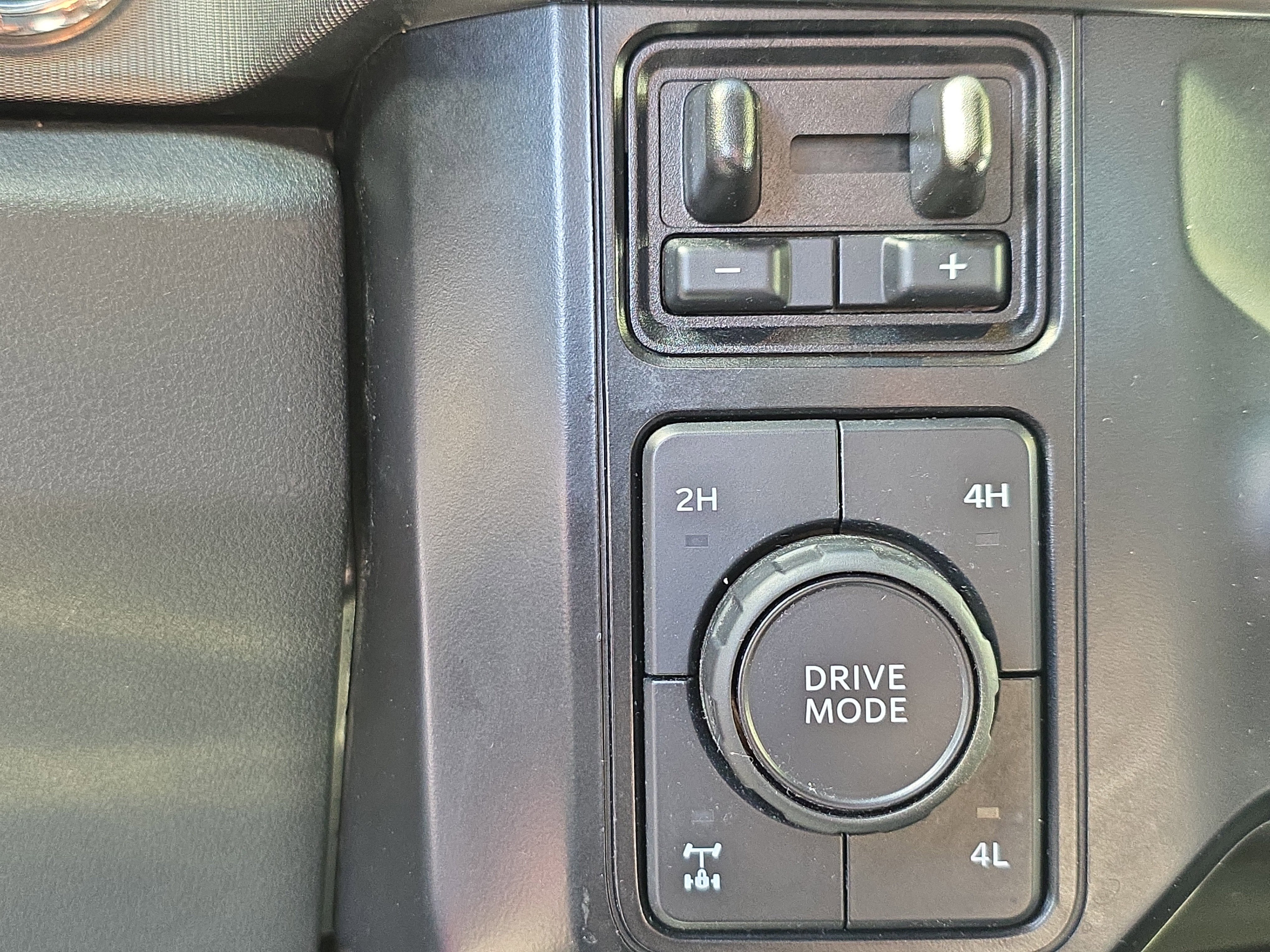 2024 Ford Super Duty F-350 SRW XL