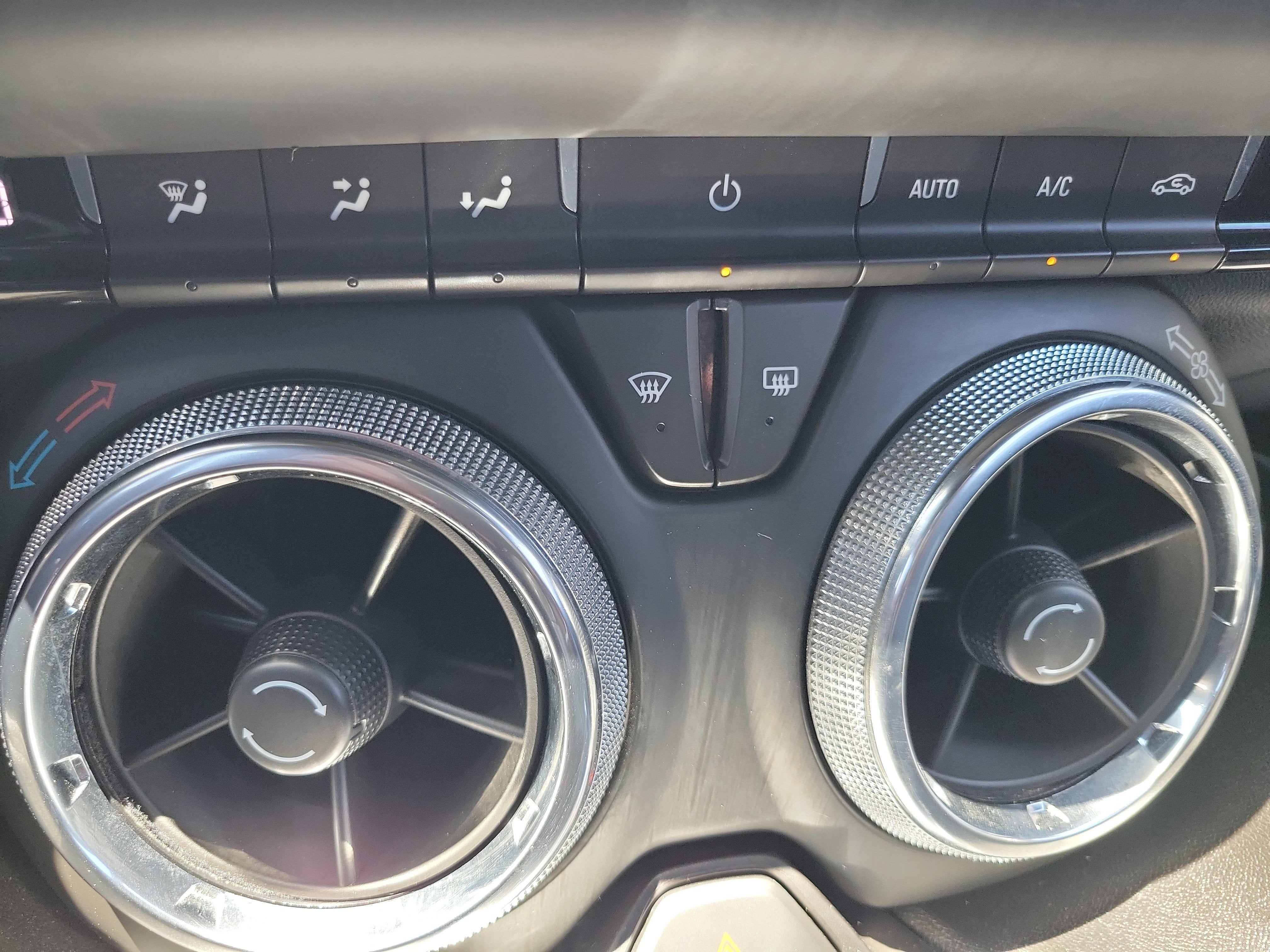 2019 Chevrolet Camaro 1LT