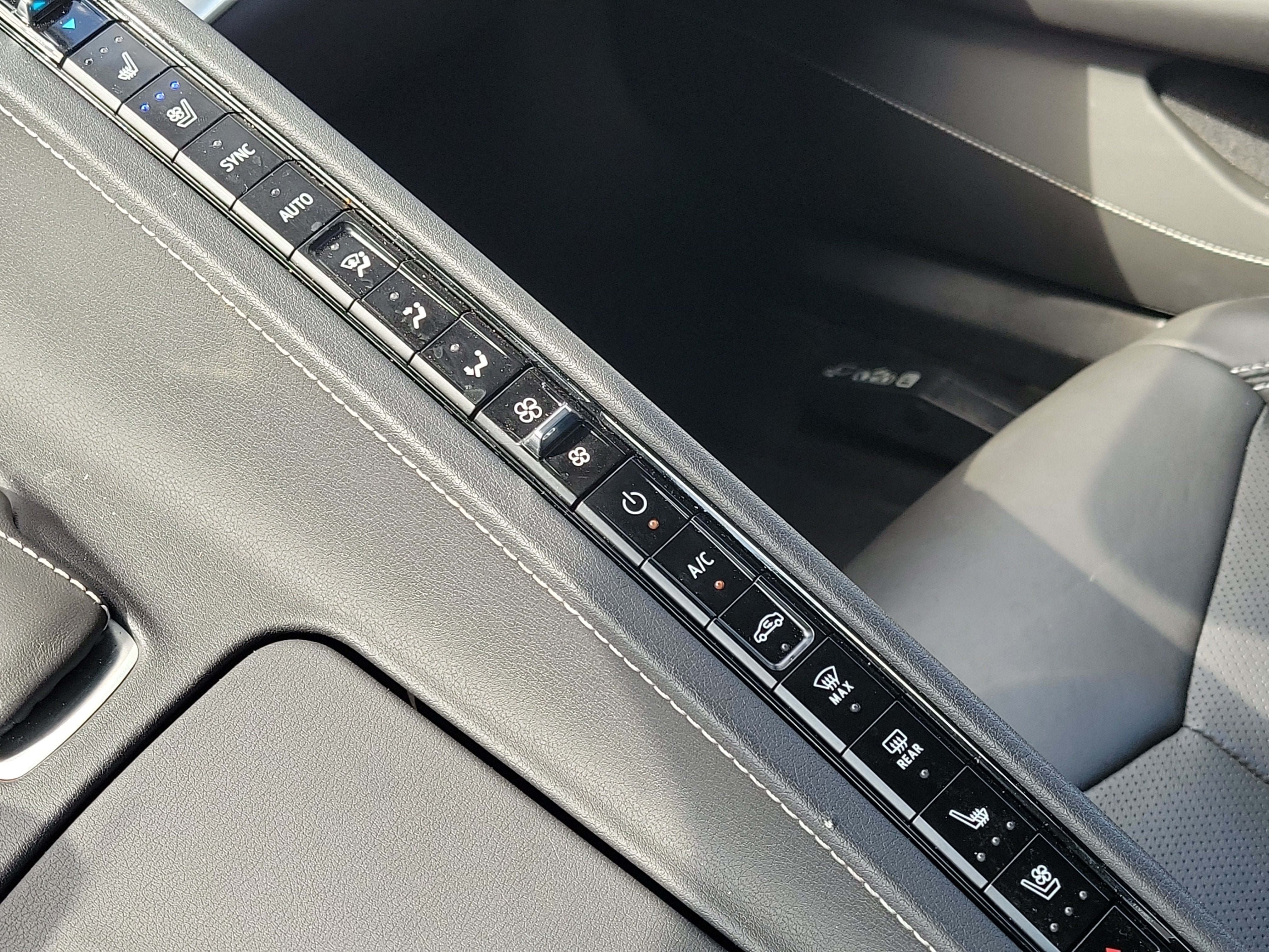 2025 Chevrolet Corvette Stingray 2LT