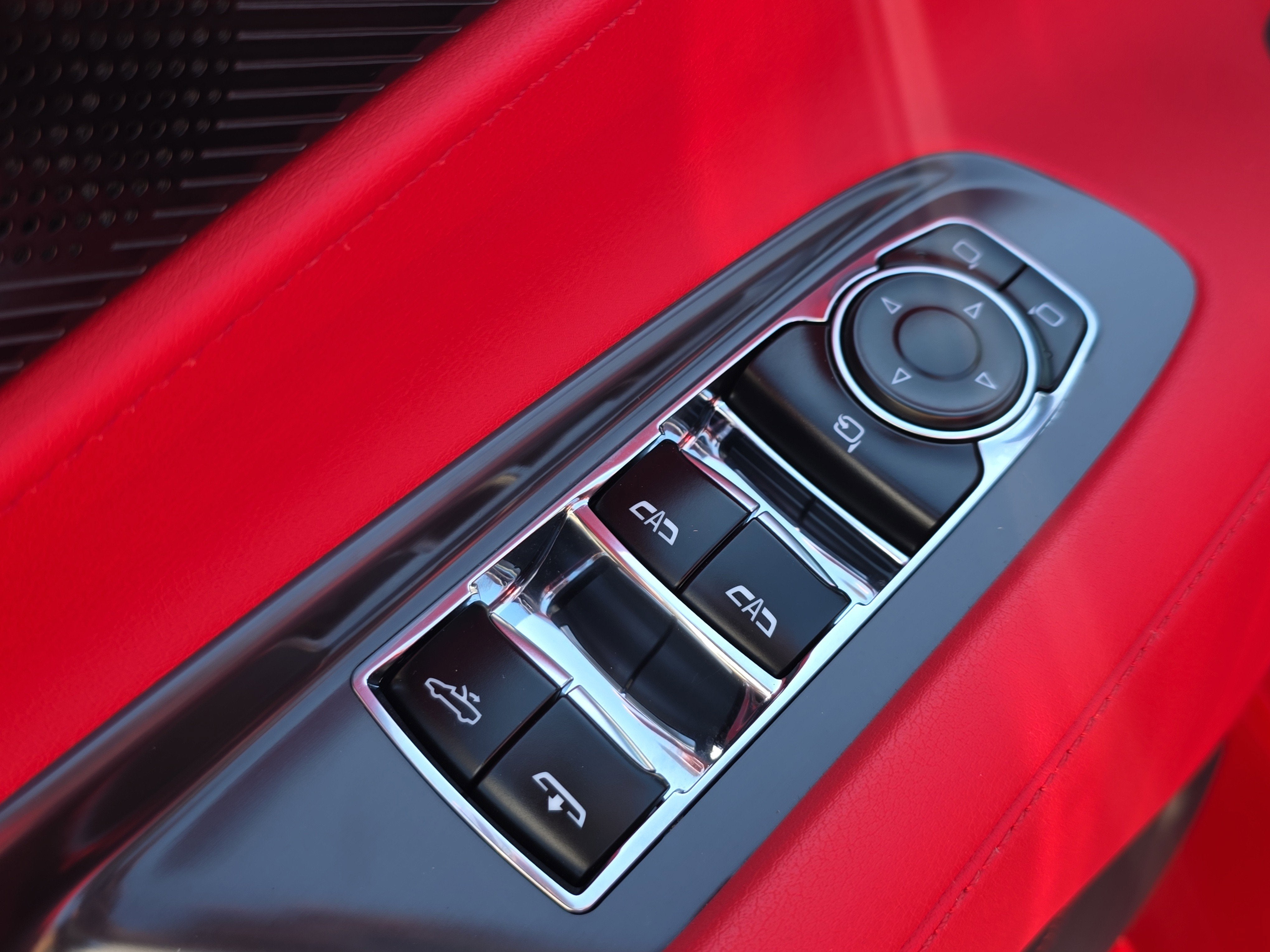 2025 Chevrolet Corvette E-Ray 2LZ