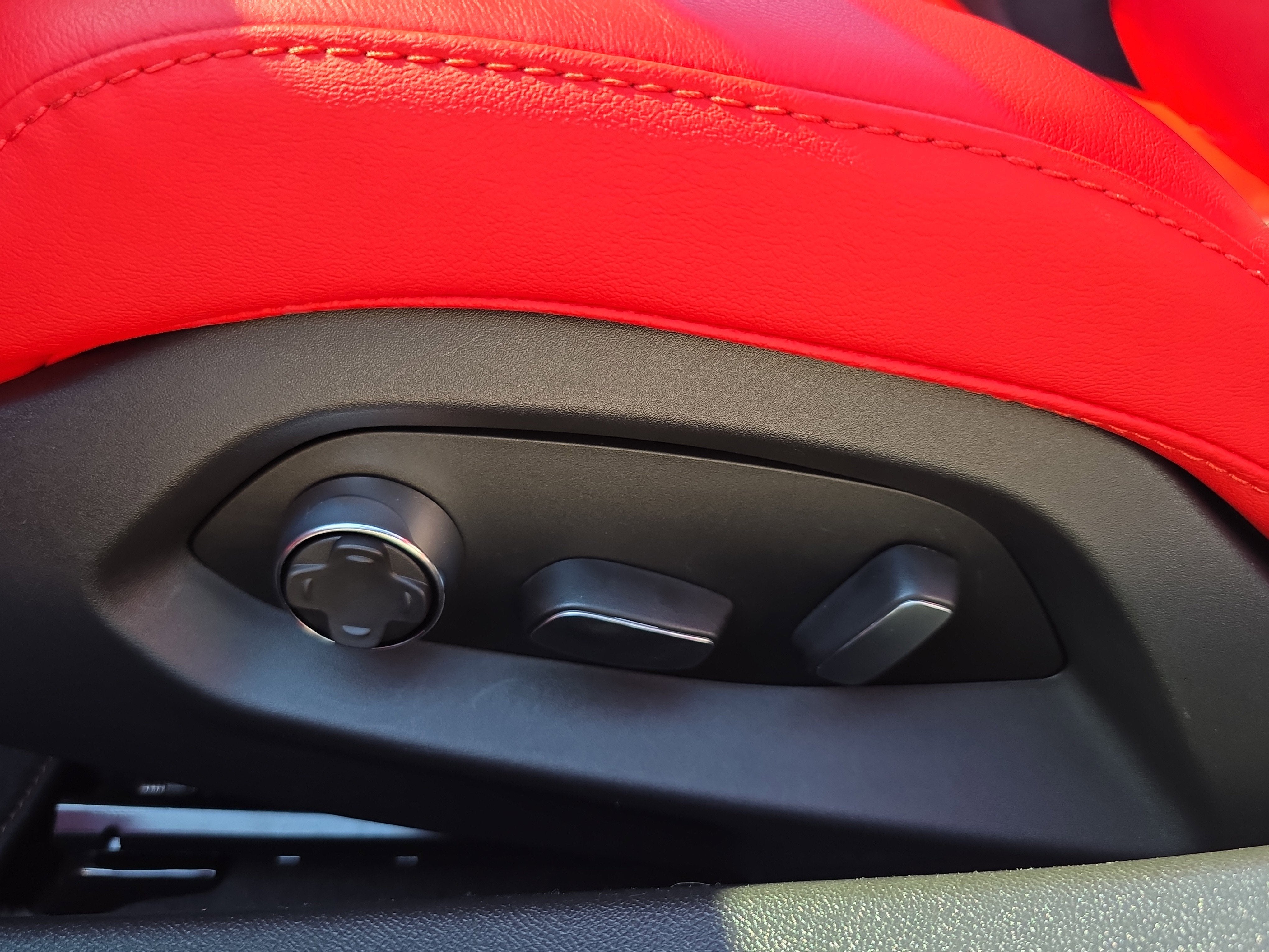 2025 Chevrolet Corvette E-Ray 2LZ