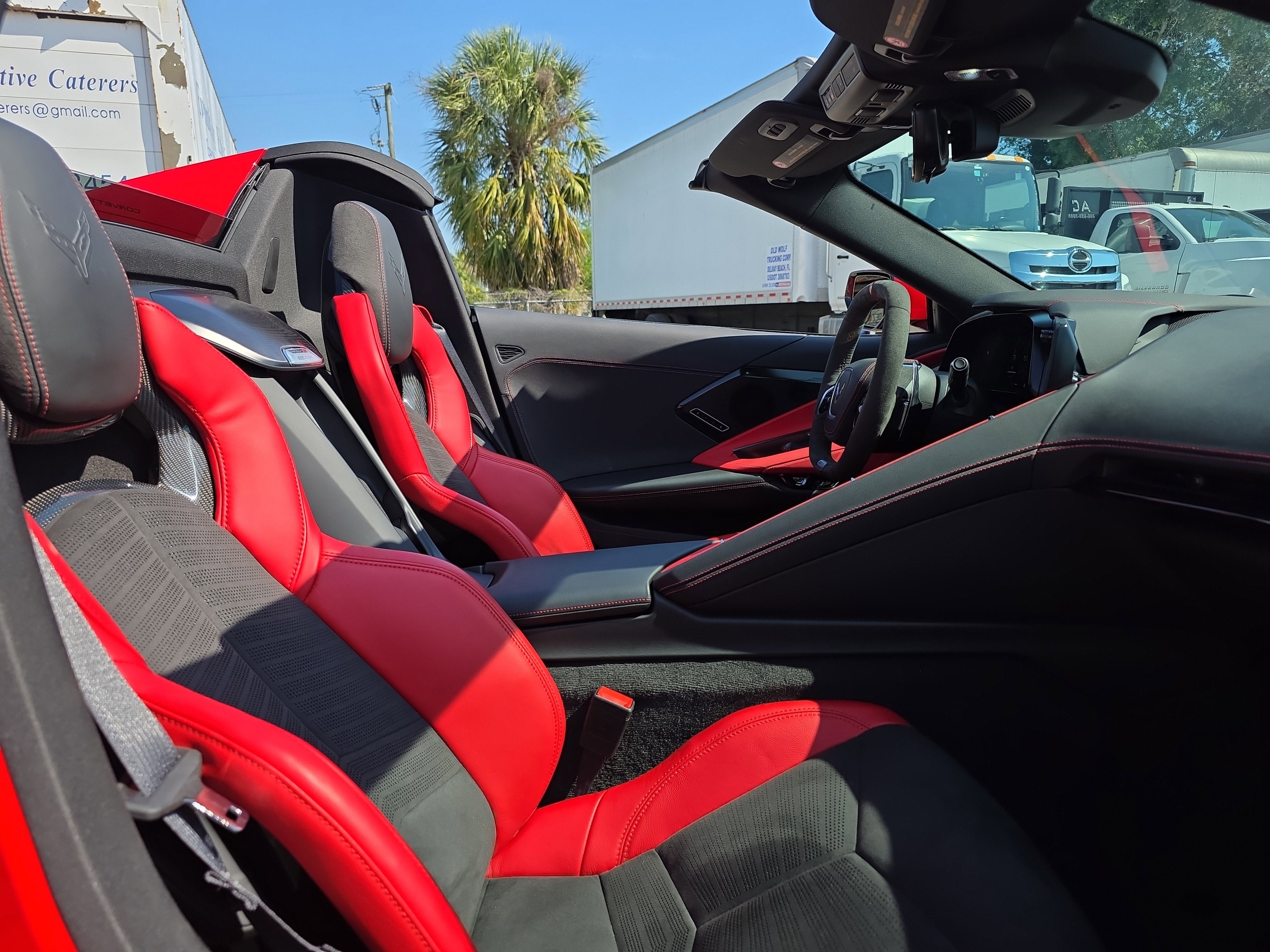 2025 Chevrolet Corvette E-Ray 2LZ