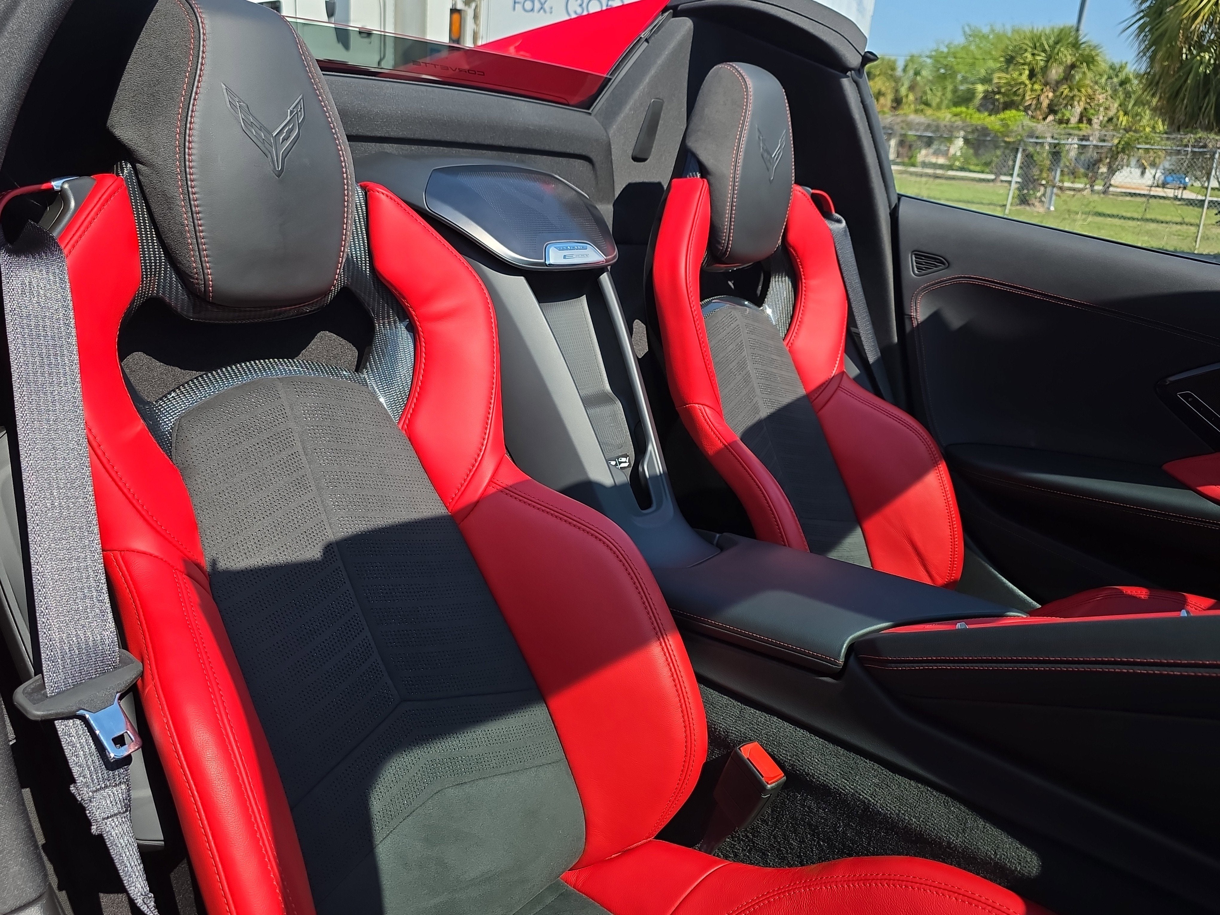 2025 Chevrolet Corvette E-Ray 2LZ