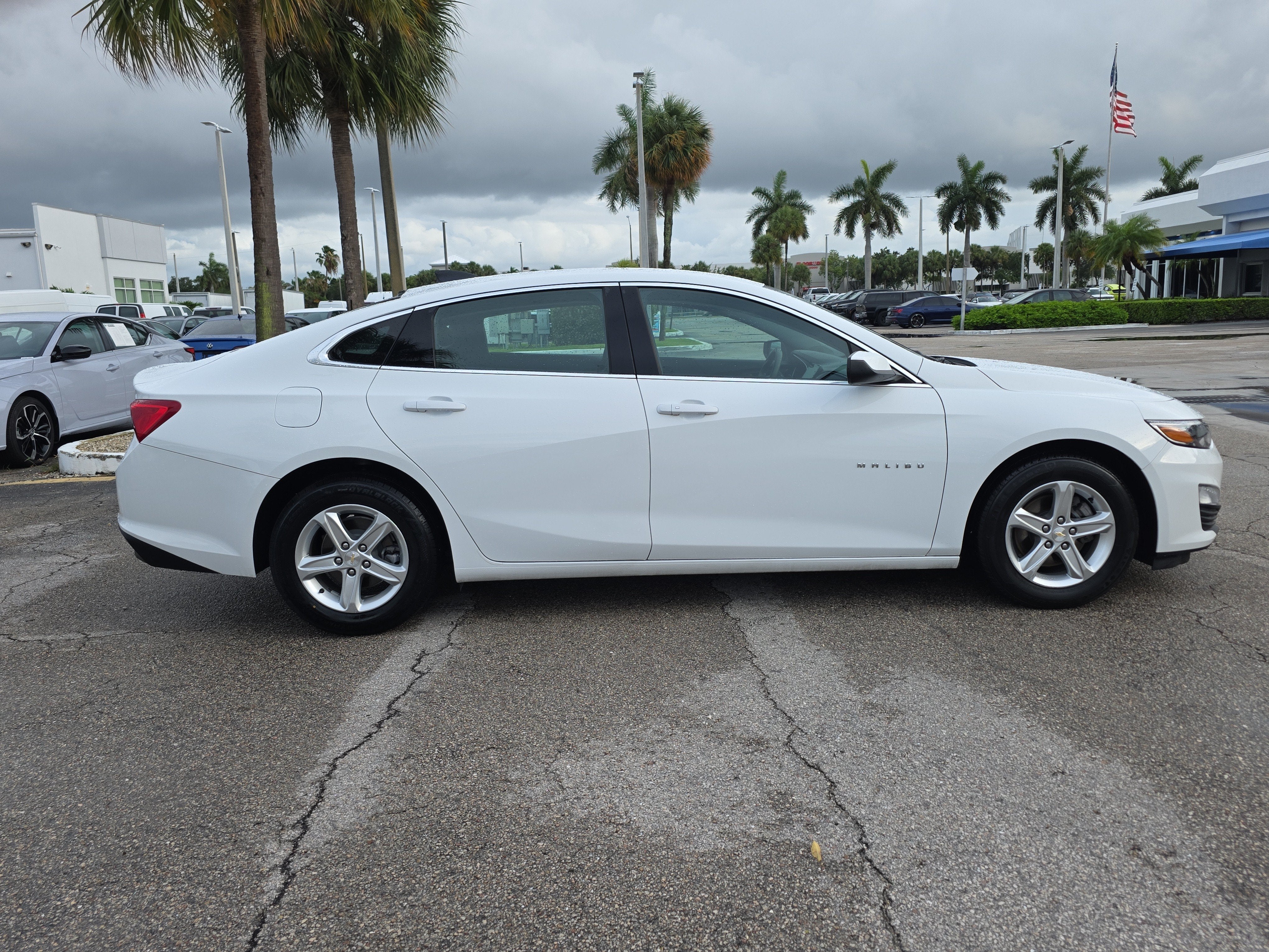 2023 Chevrolet Malibu FL