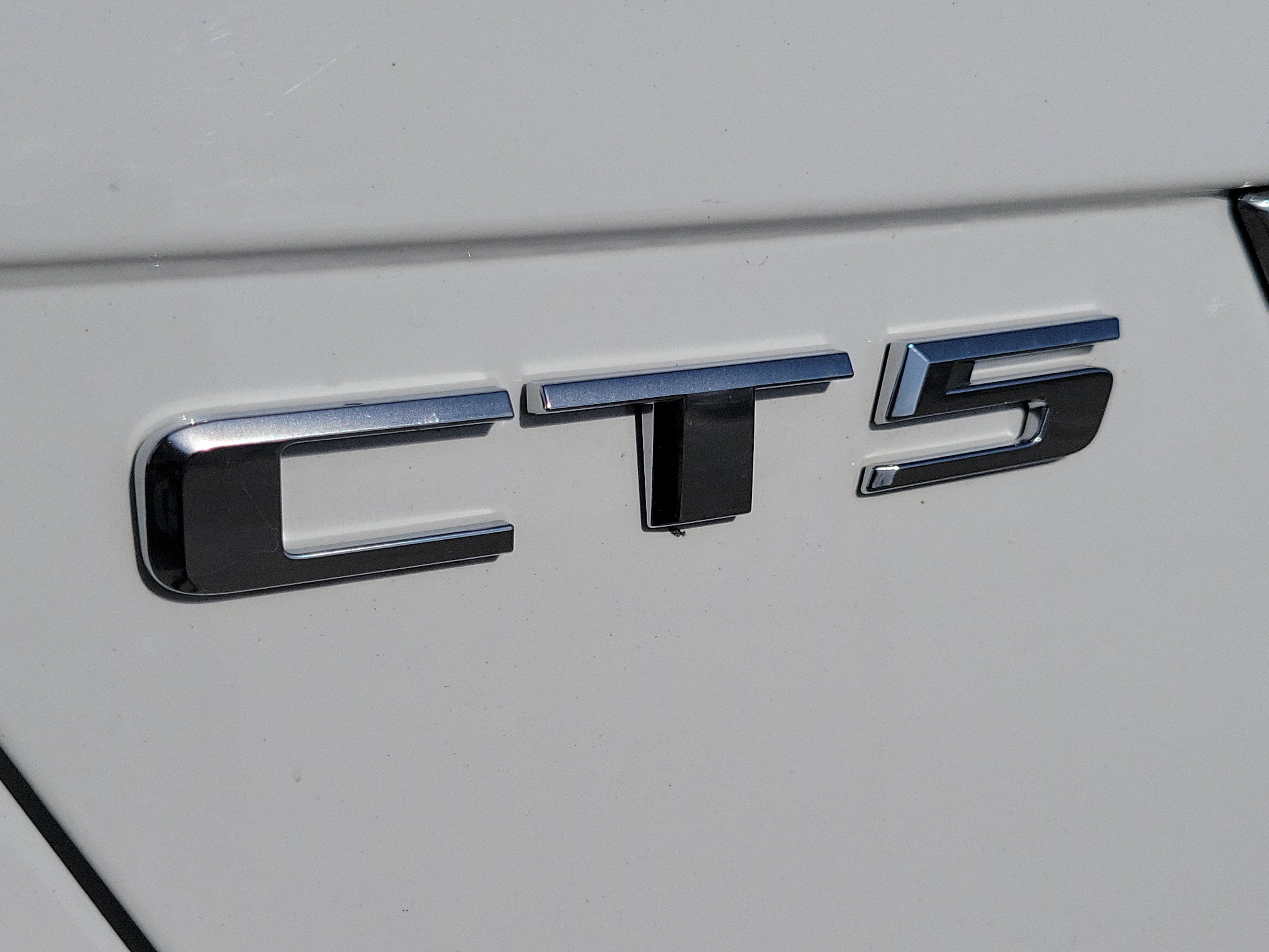 2023 Cadillac CT5 Luxury