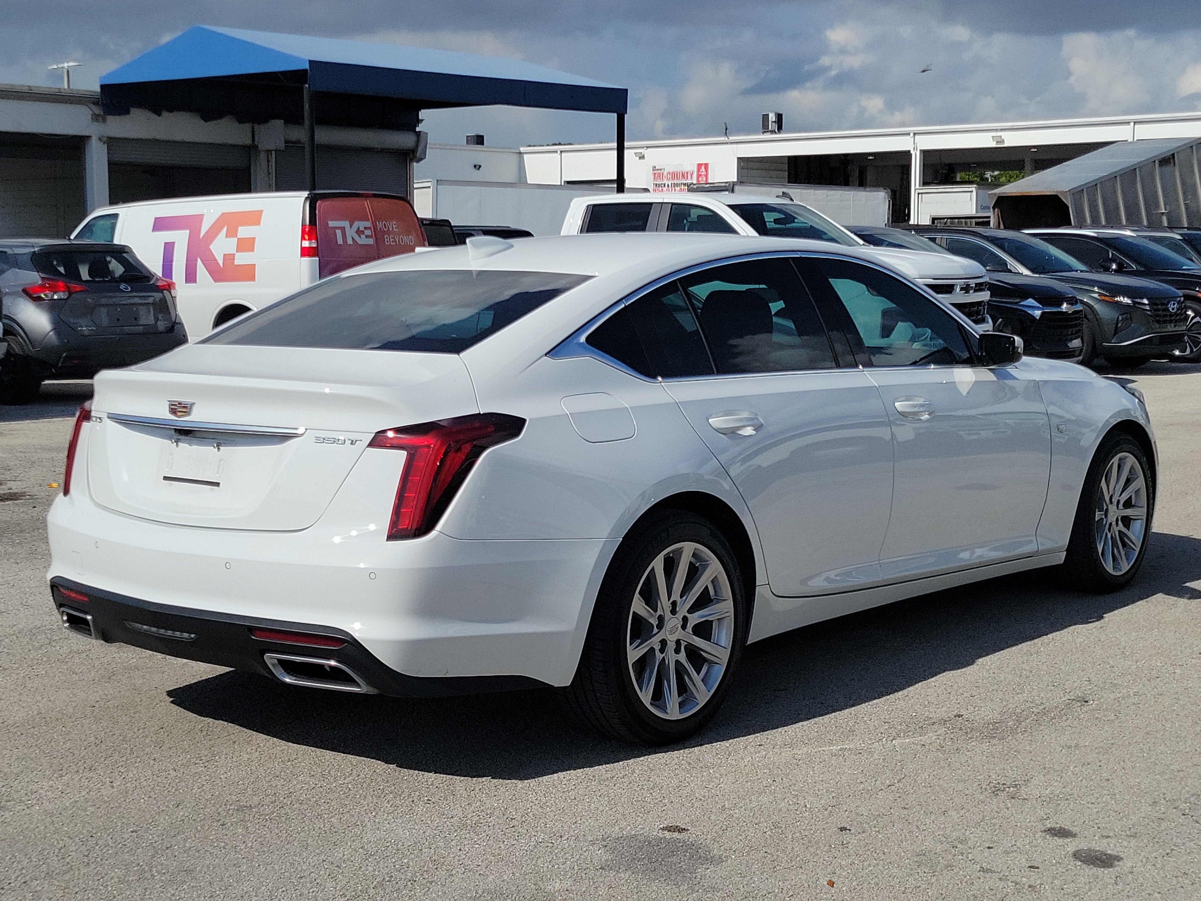 2023 Cadillac CT5 Luxury