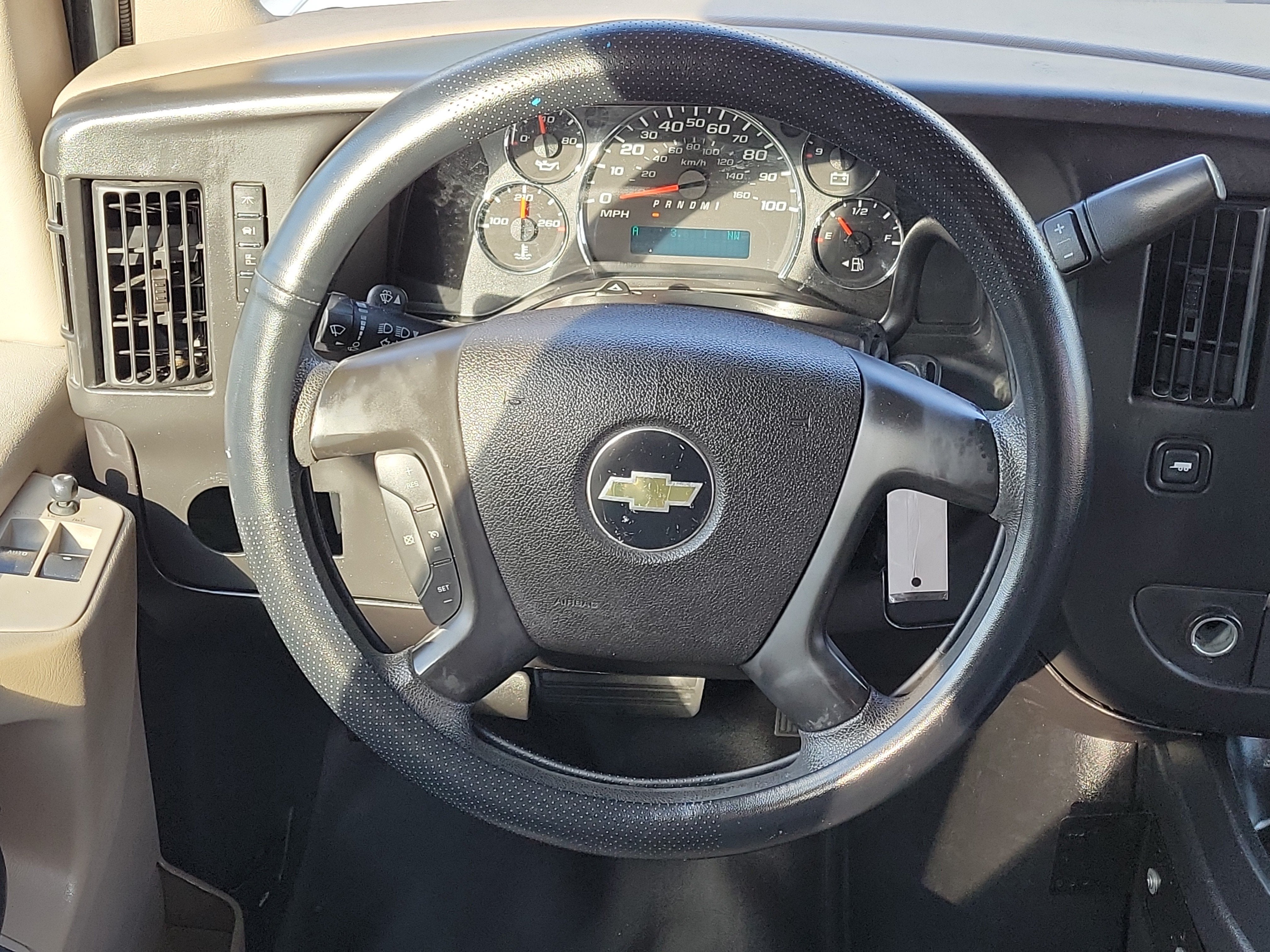 2014 Chevrolet Express Passenger 2500 LS
