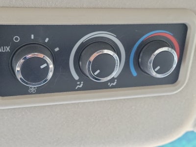 2014 Chevrolet Express Passenger 2500 LS