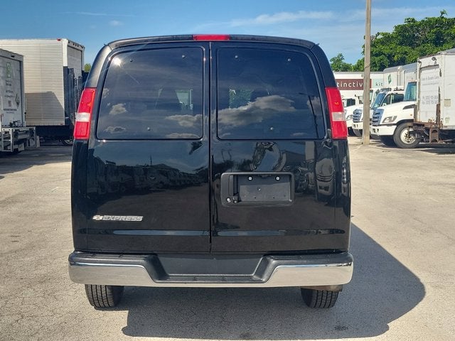 2018 Chevrolet Express Passenger 3500 LT
