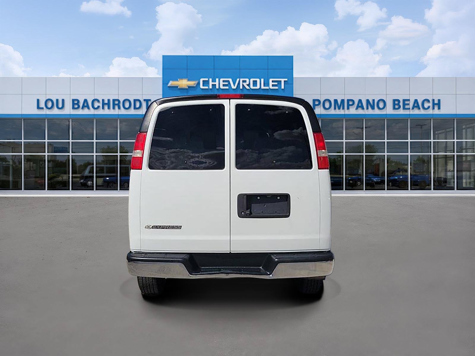 2019 Chevrolet Express Passenger 3500 LT