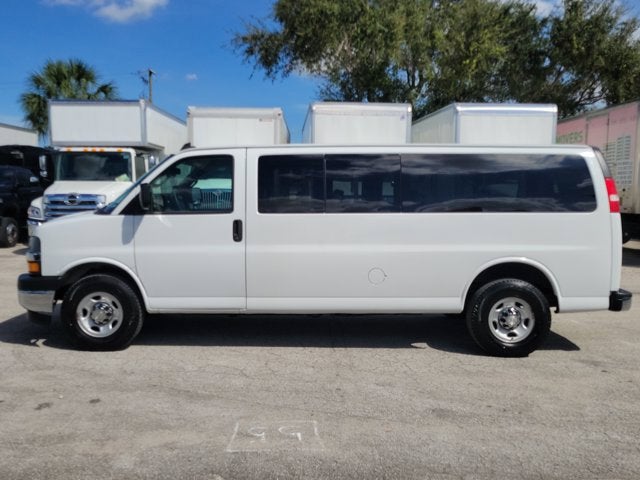 2019 Chevrolet Express Passenger 3500 LT