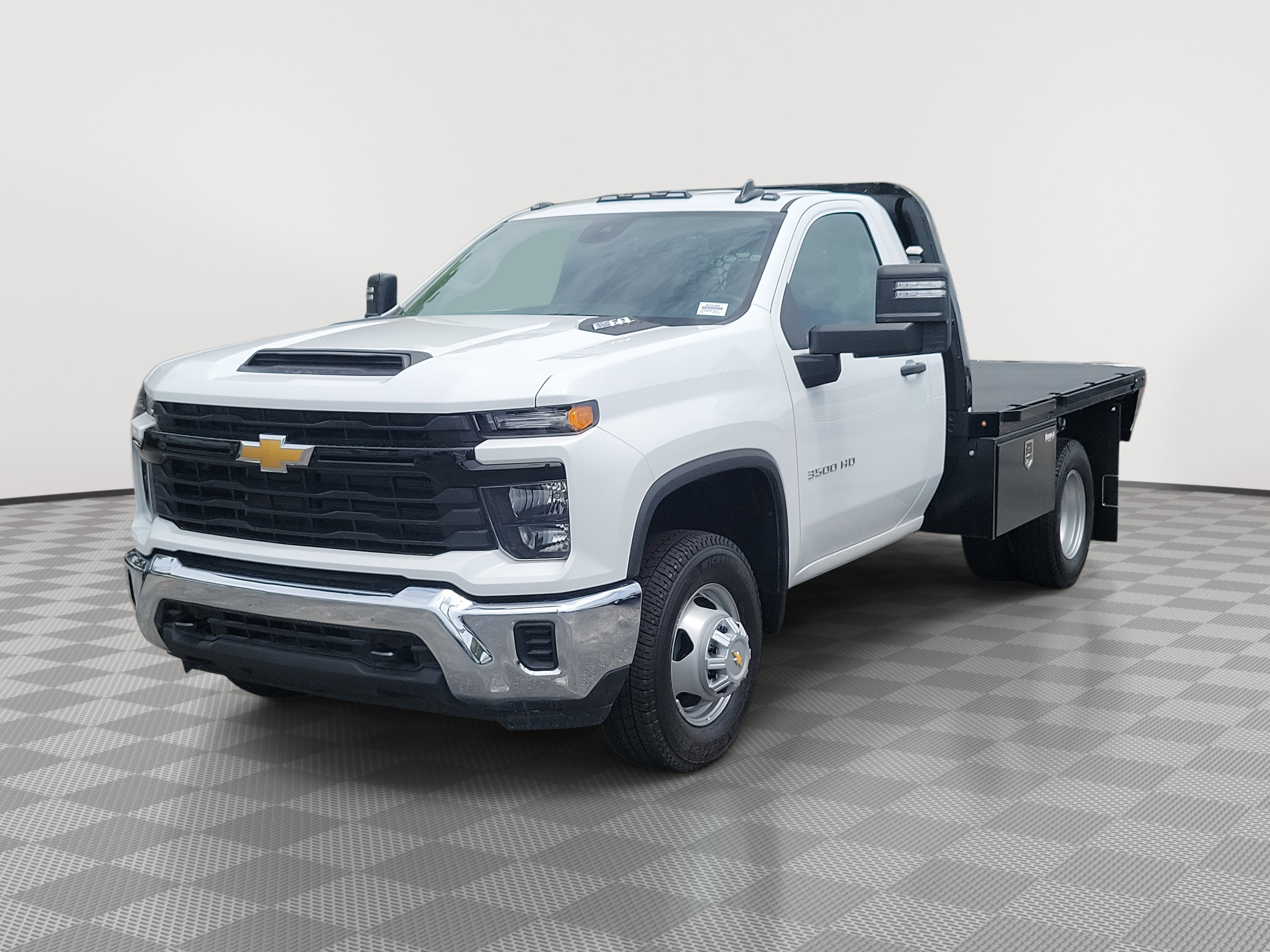 2025 Chevrolet Silverado 3500 HD Chassis Cab Work Truck