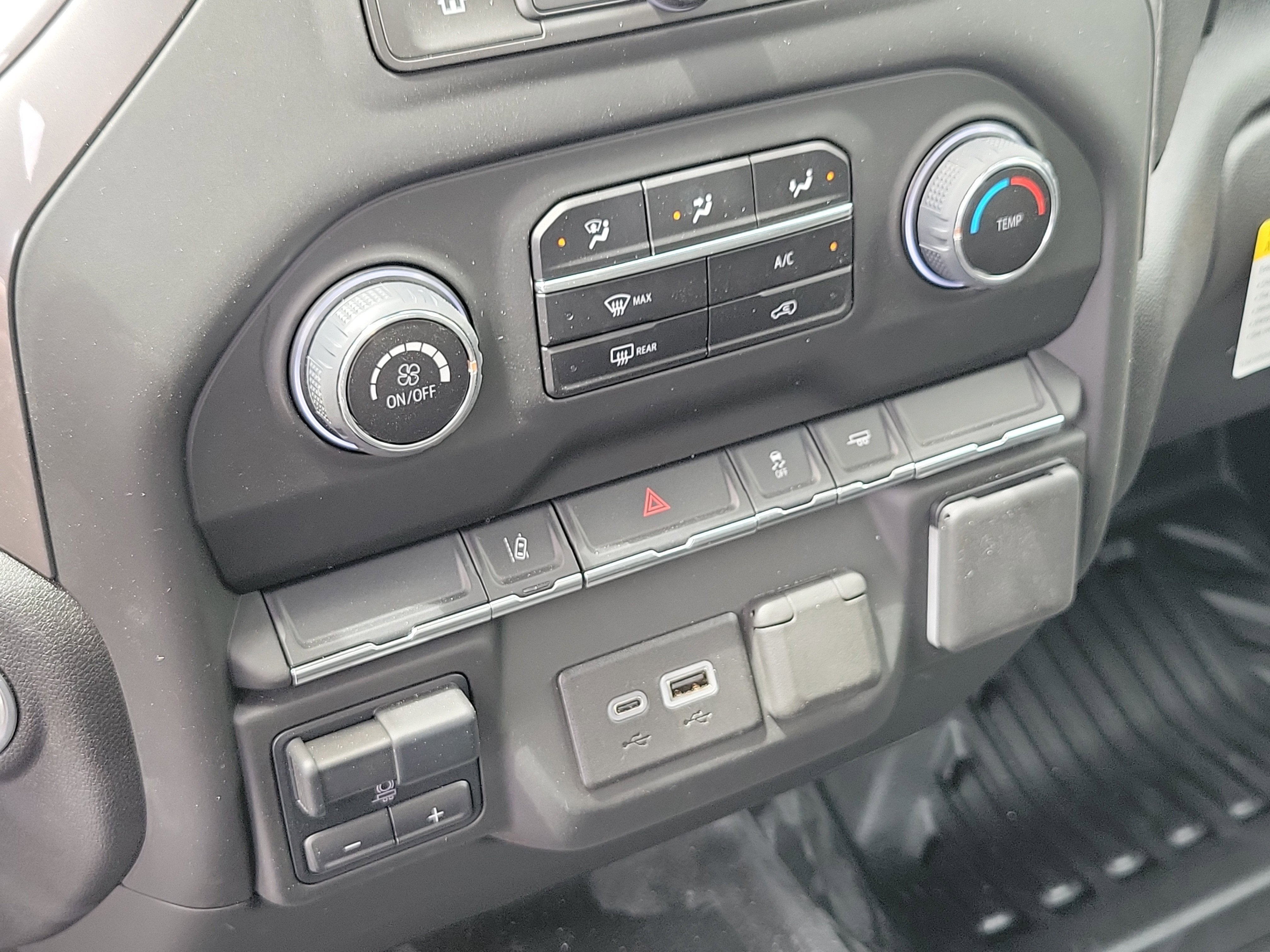 2025 Chevrolet Silverado 3500 HD Chassis Cab Work Truck