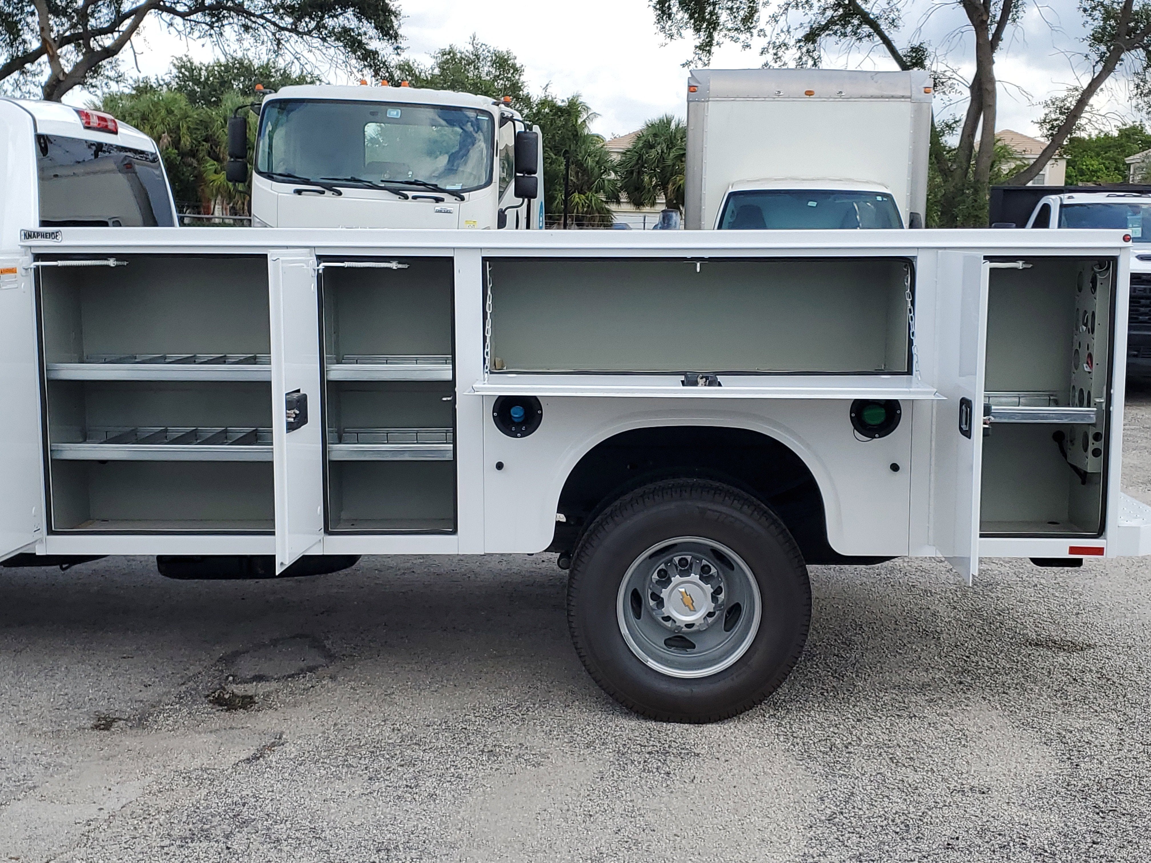 2025 Chevrolet Silverado 3500 HD Chassis Cab Work Truck
