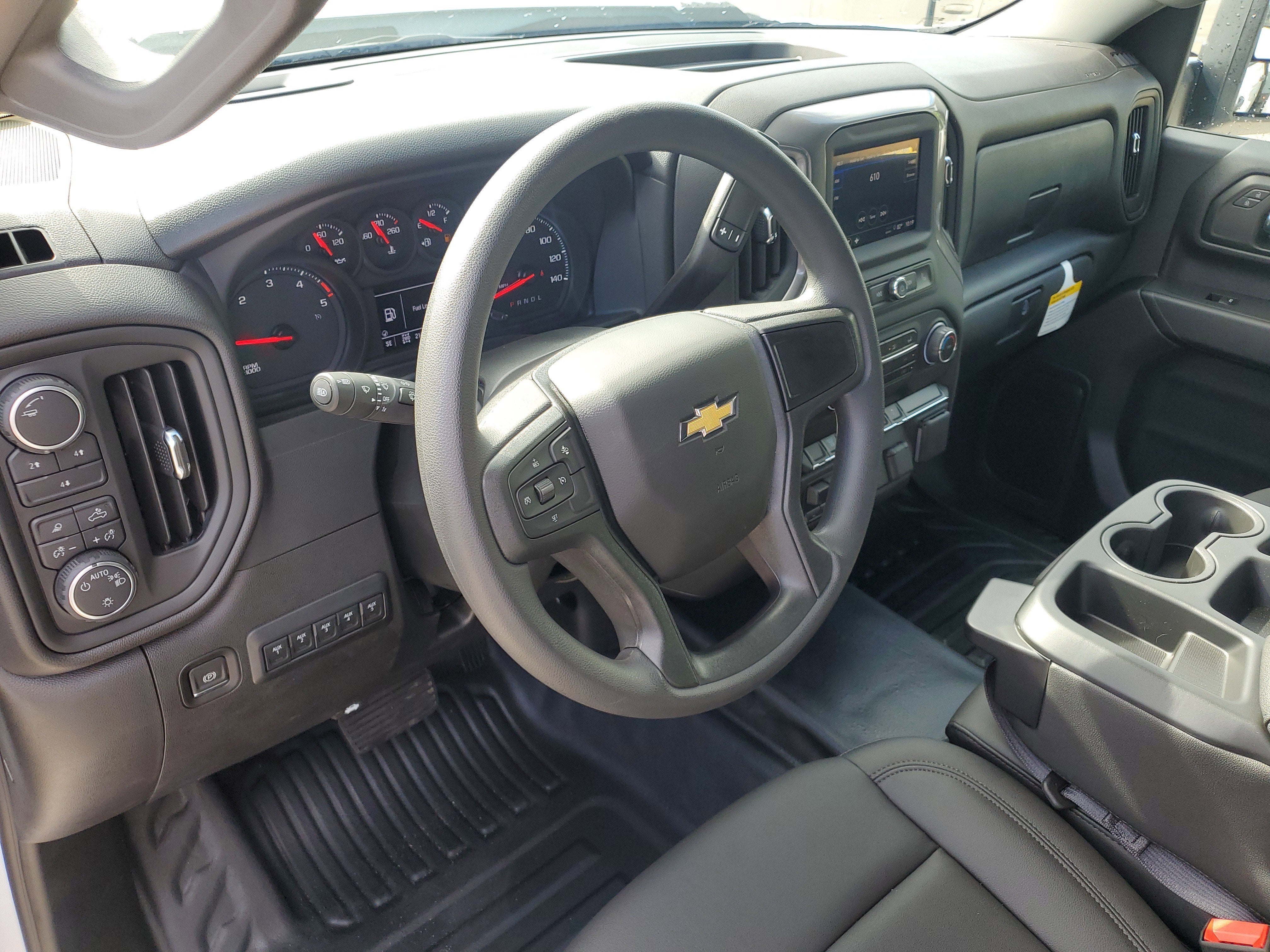 2025 Chevrolet Silverado 3500 HD Chassis Cab Work Truck