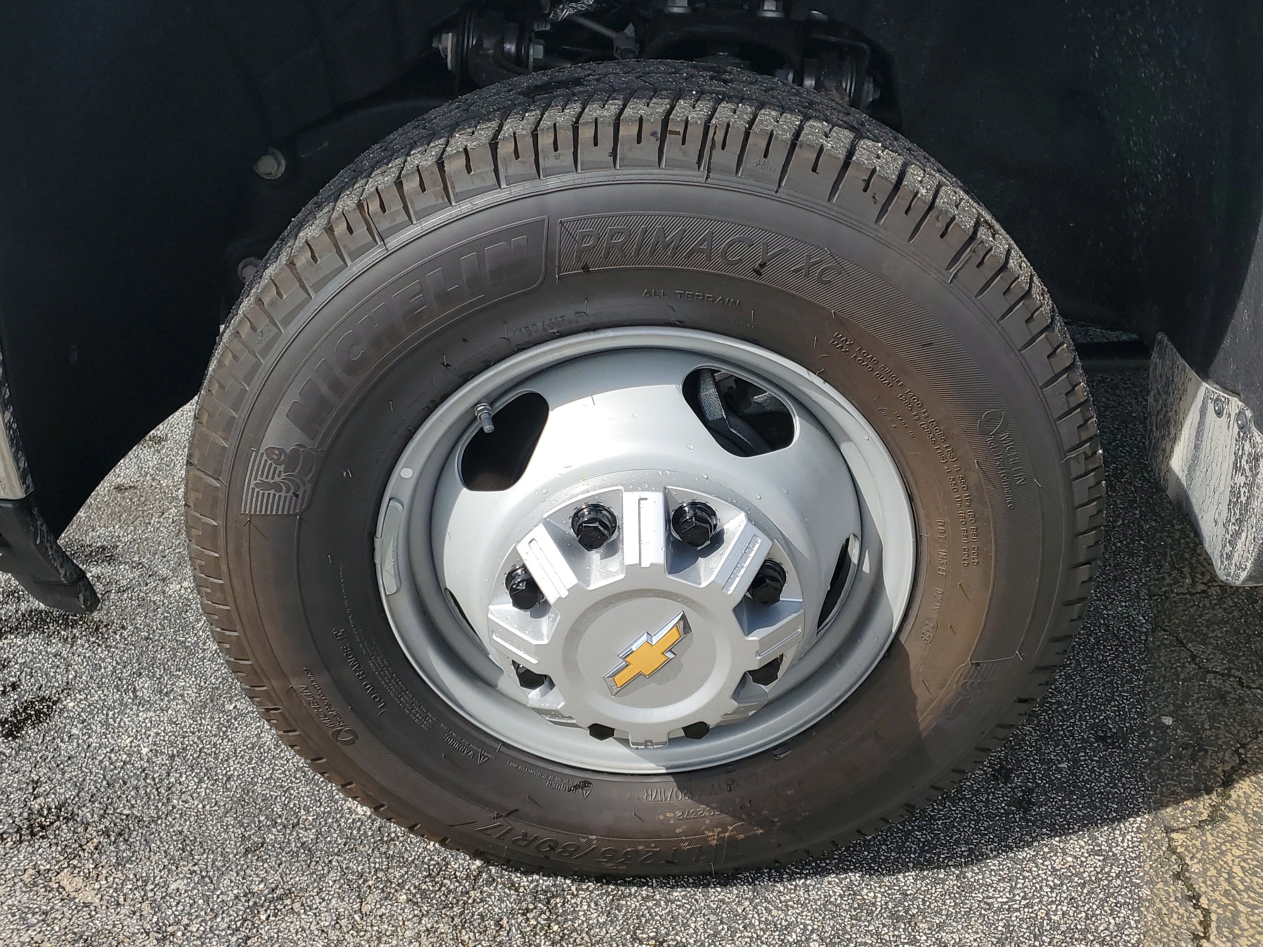 2025 Chevrolet Silverado 3500 HD Chassis Cab Work Truck