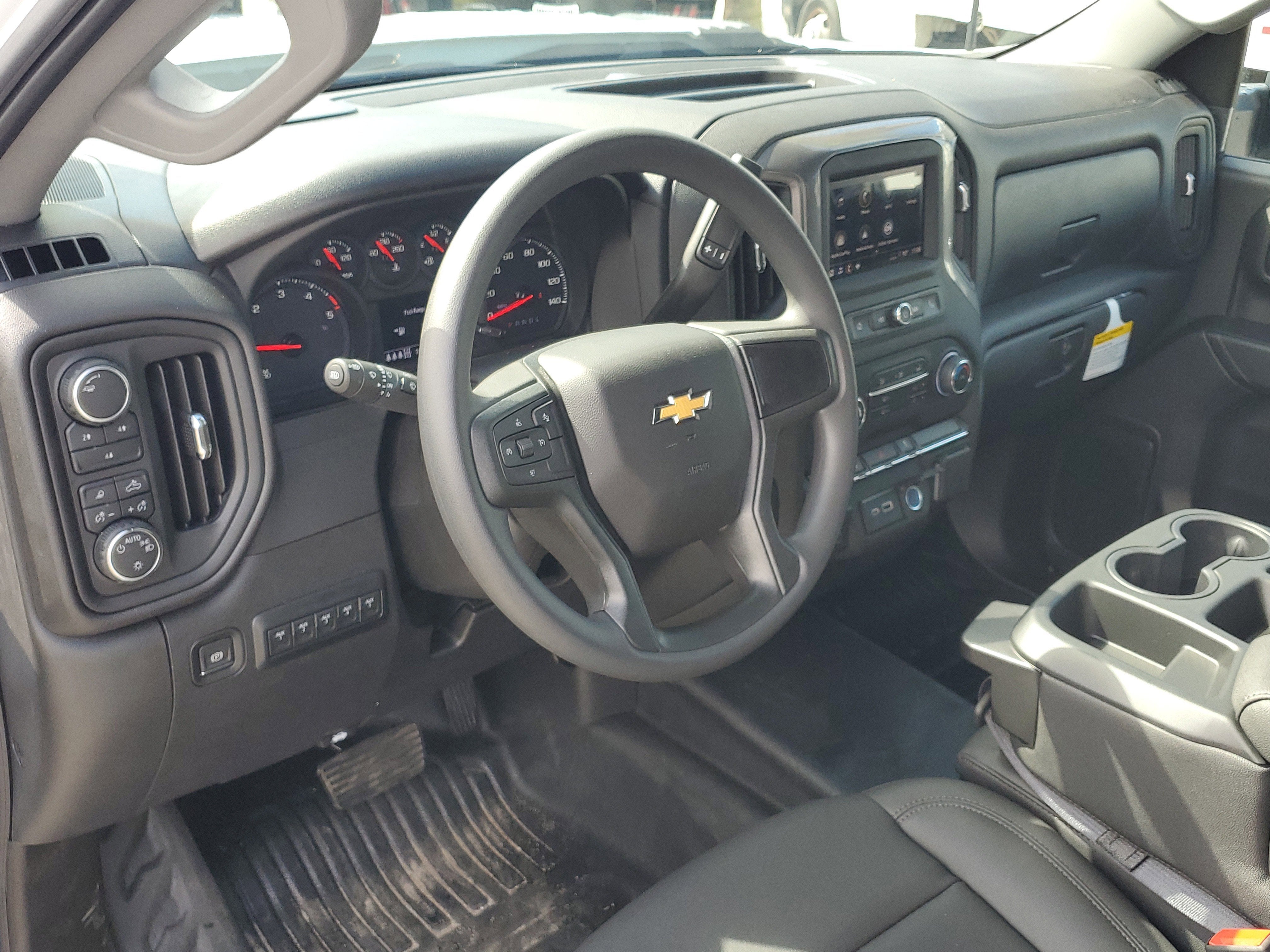 2025 Chevrolet Silverado 3500 HD Chassis Cab Work Truck