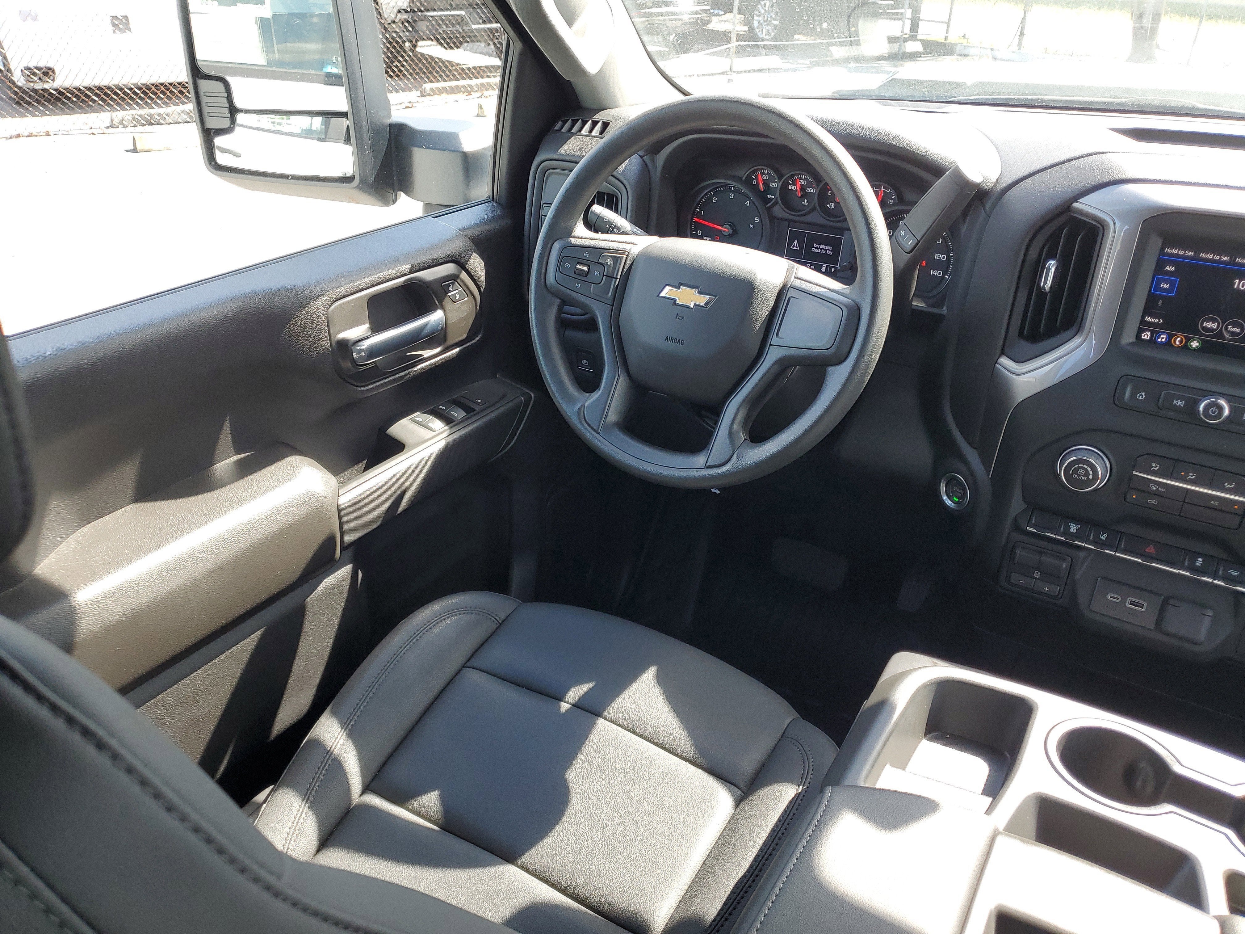 2024 Chevrolet Silverado 3500 HD WT DRW