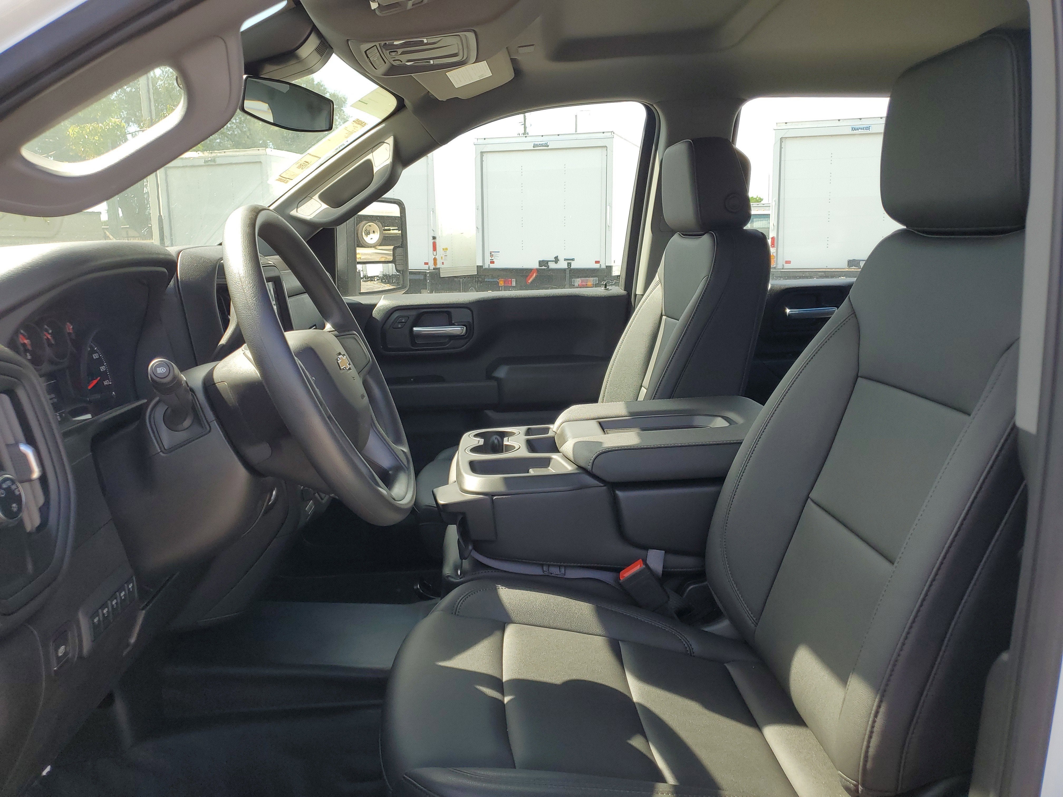 2024 Chevrolet Silverado 3500 HD WT DRW