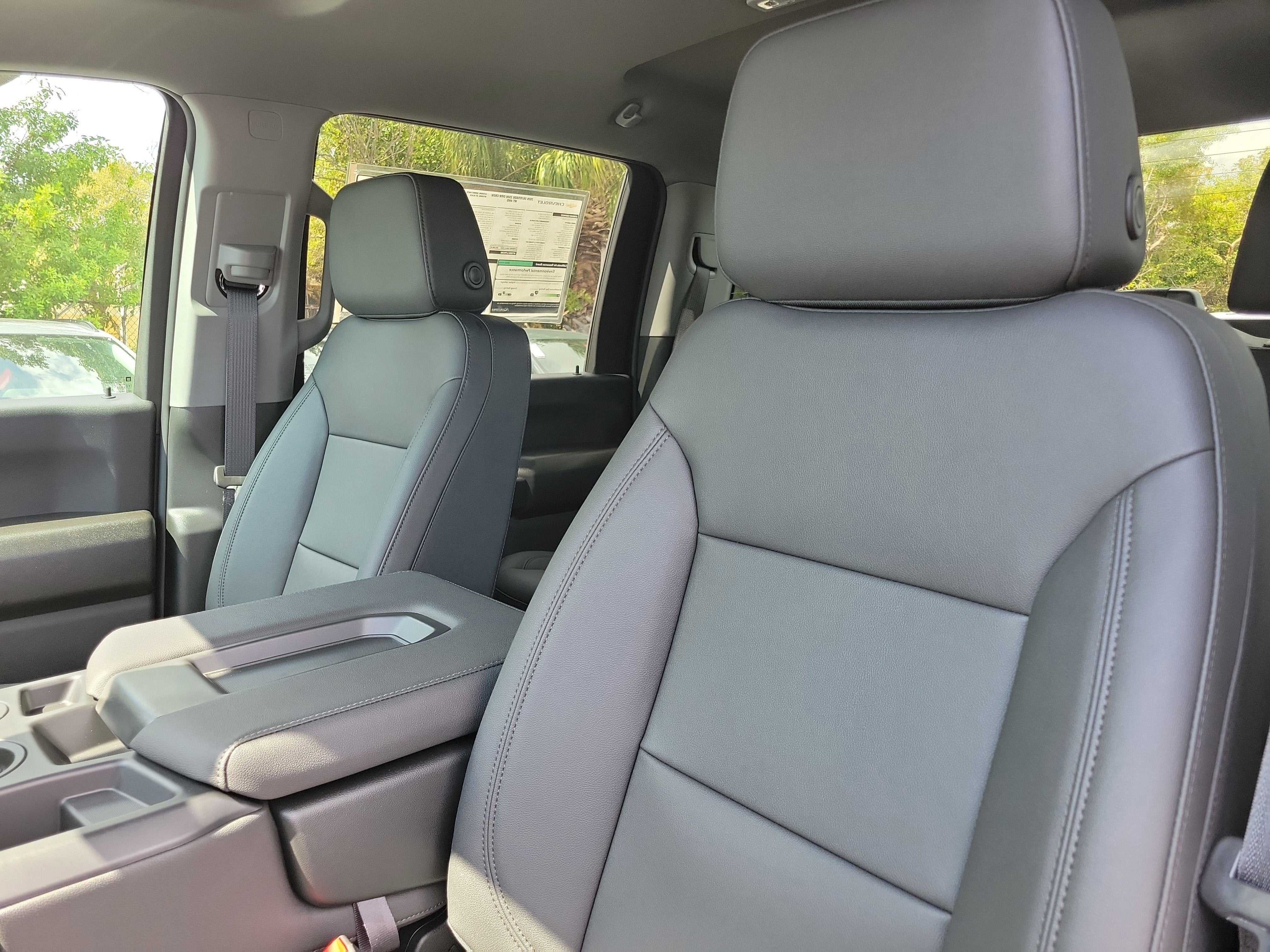 2026 Chevrolet Silverado 3500 HD WT DRW