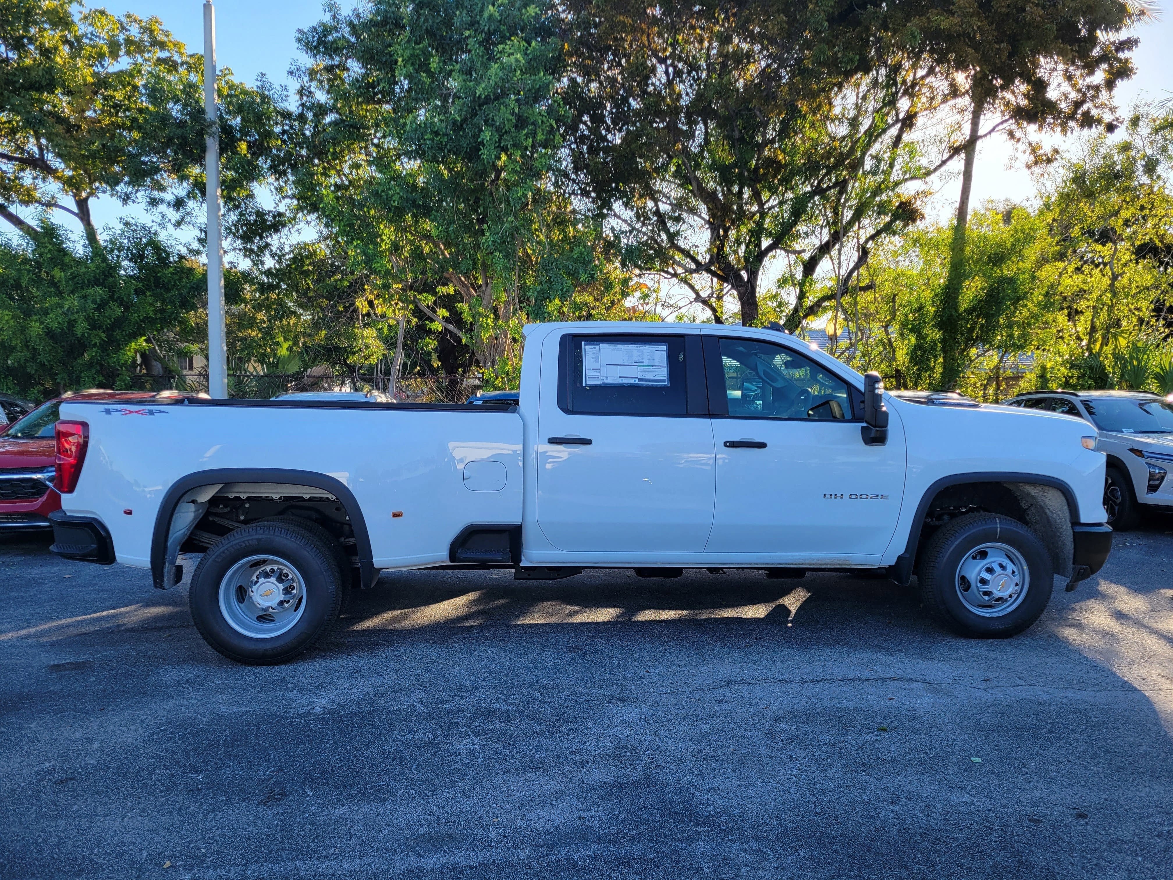 2026 Chevrolet Silverado 3500 HD WT DRW
