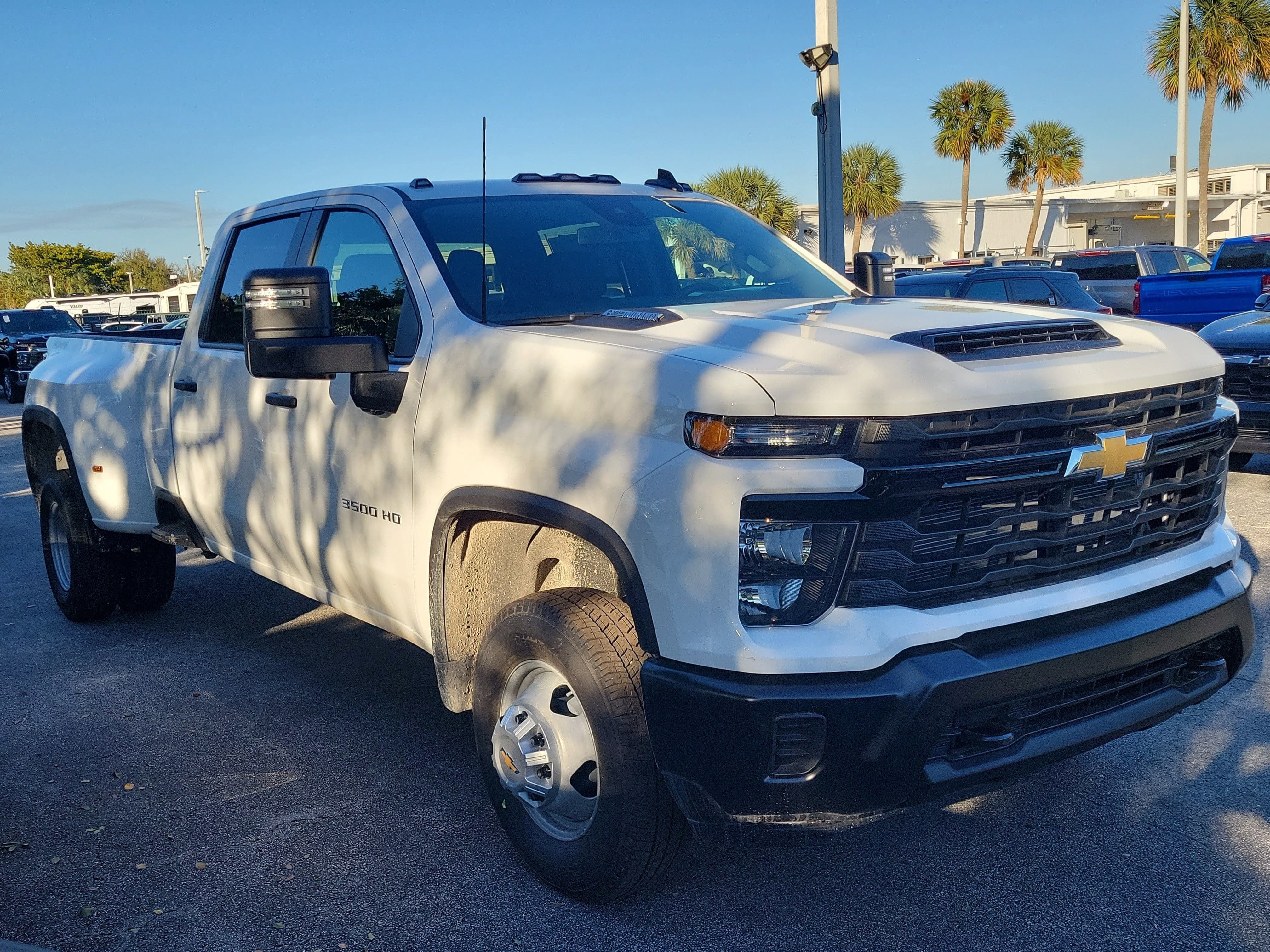 2026 Chevrolet Silverado 3500 HD WT DRW