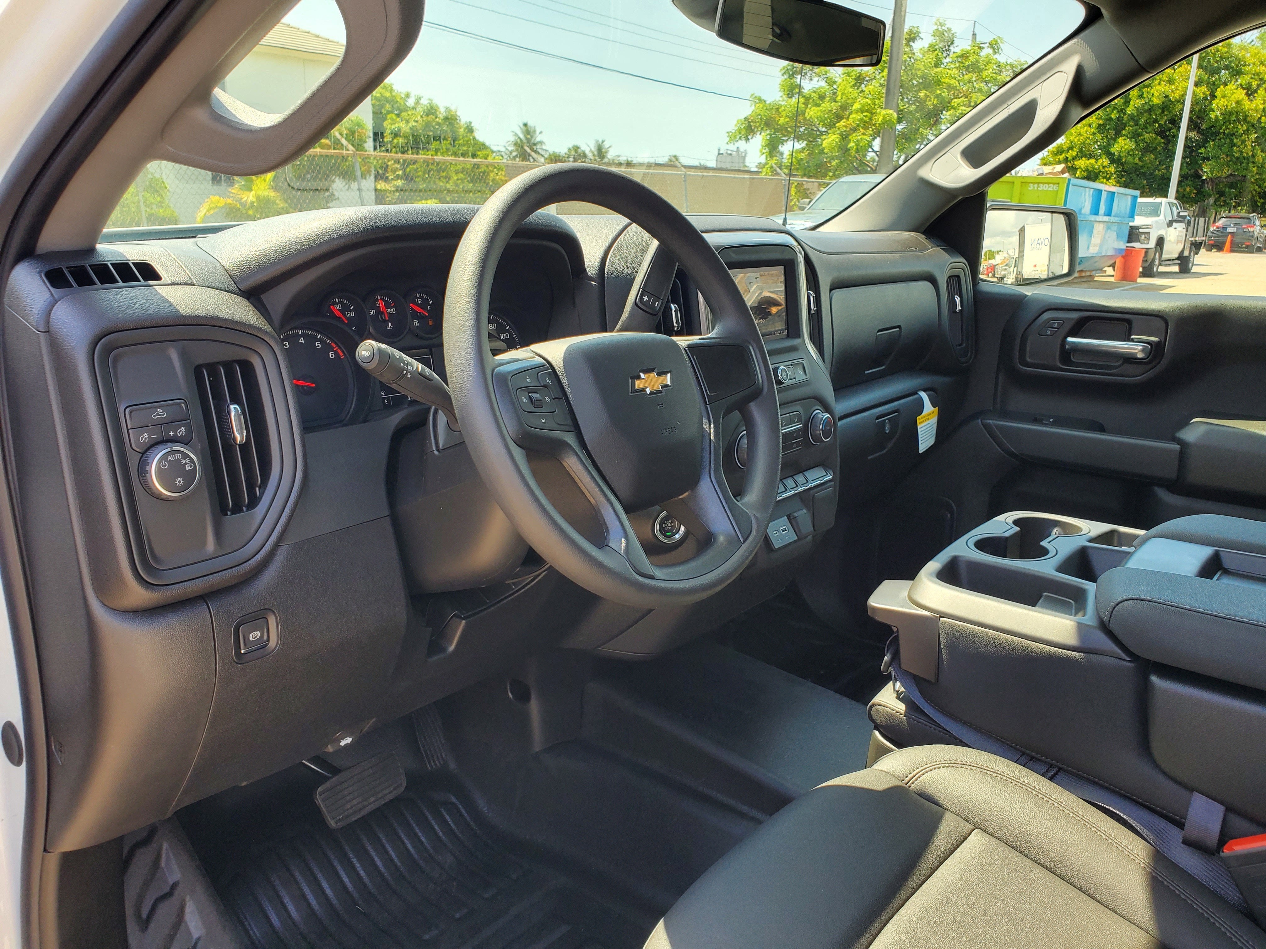 2025 Chevrolet Silverado 1500 WT