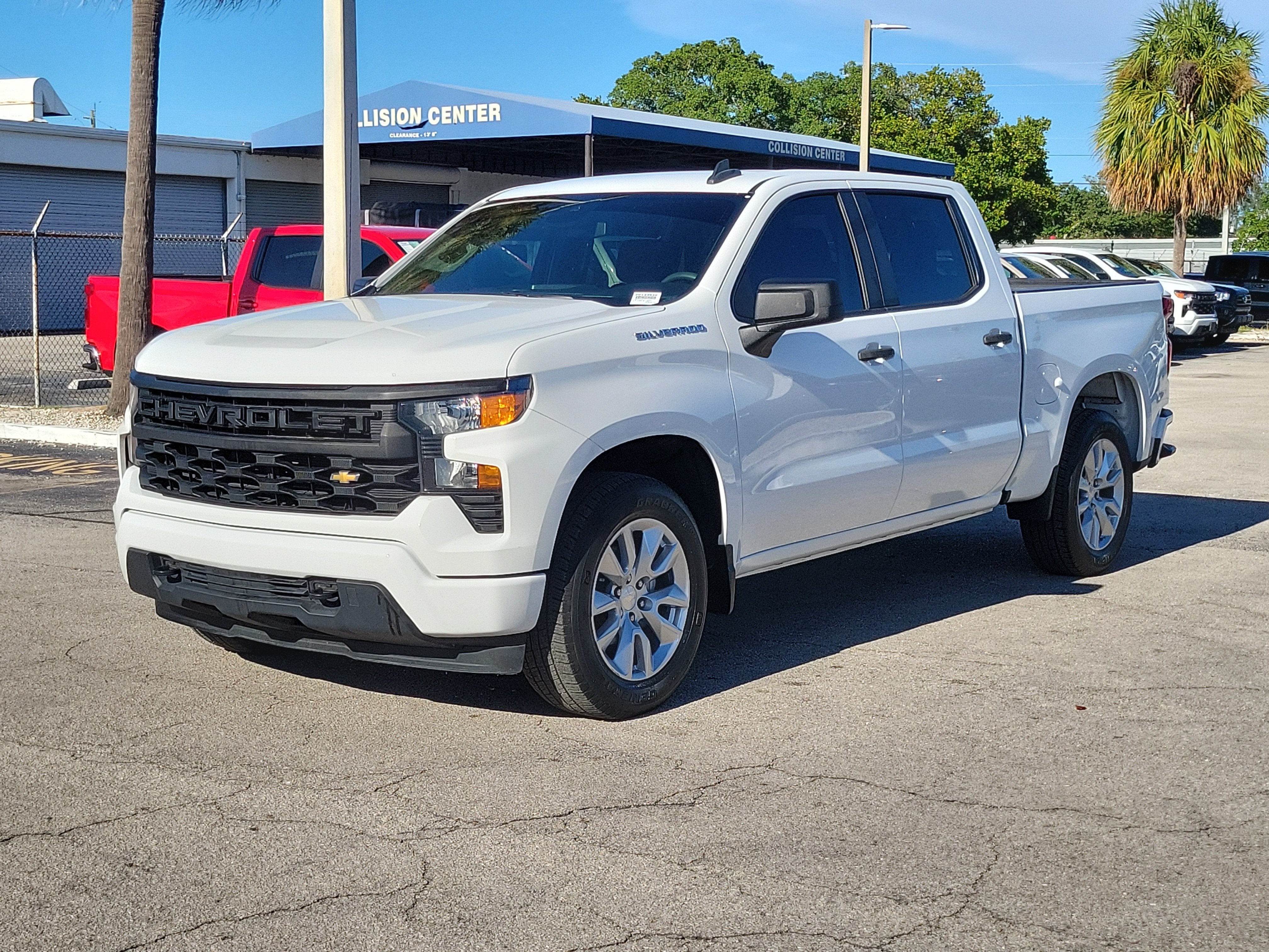 2023 Chevrolet Silverado 1500 Custom