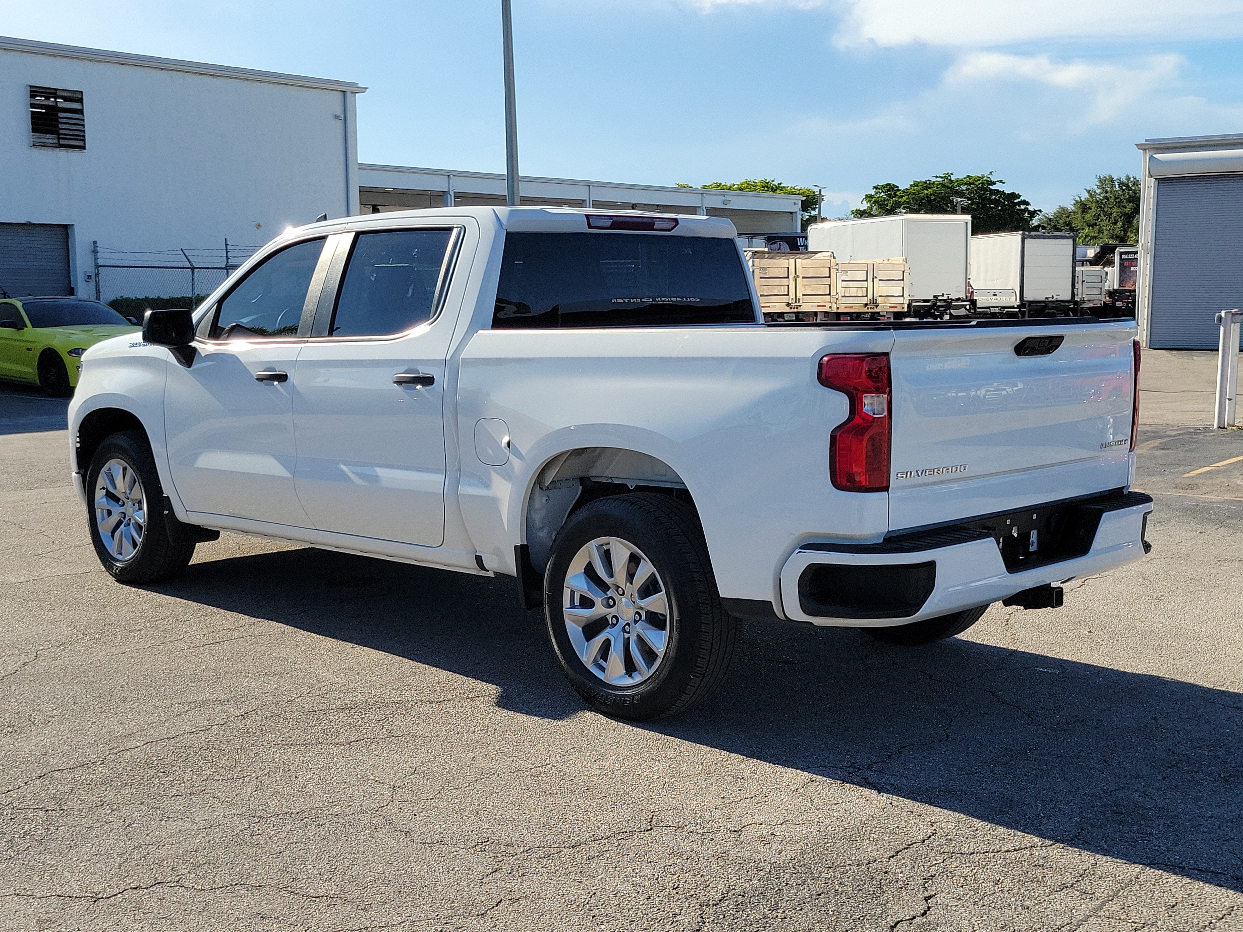 2023 Chevrolet Silverado 1500 Custom