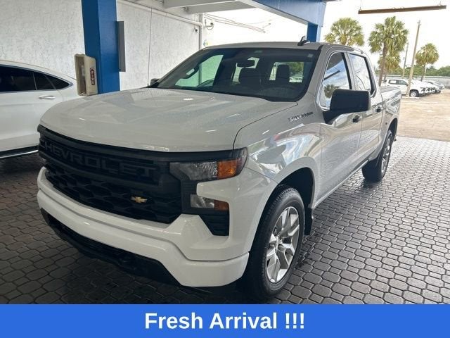2023 Chevrolet Silverado 1500 Custom