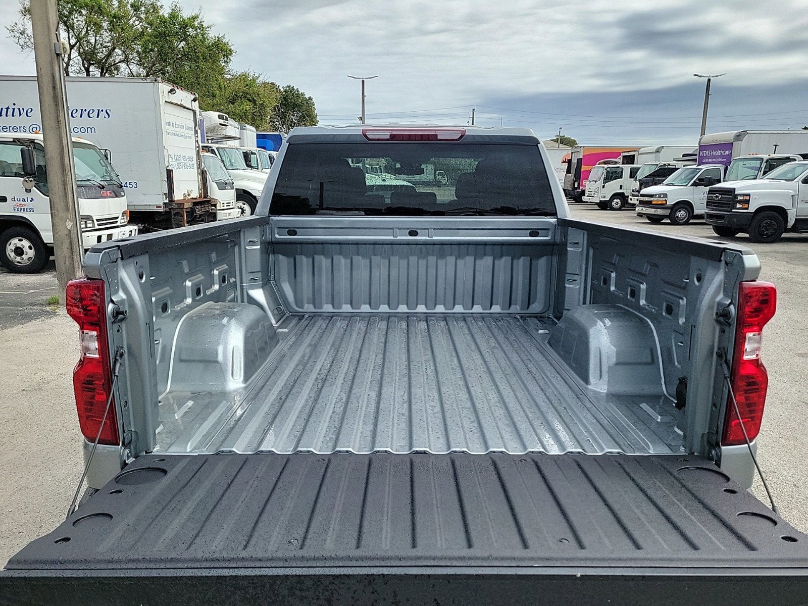 2025 Chevrolet Silverado 1500 LT (2FL)