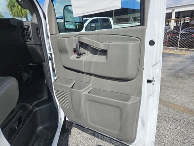 2025 Chevrolet Express Cargo 2500 WT